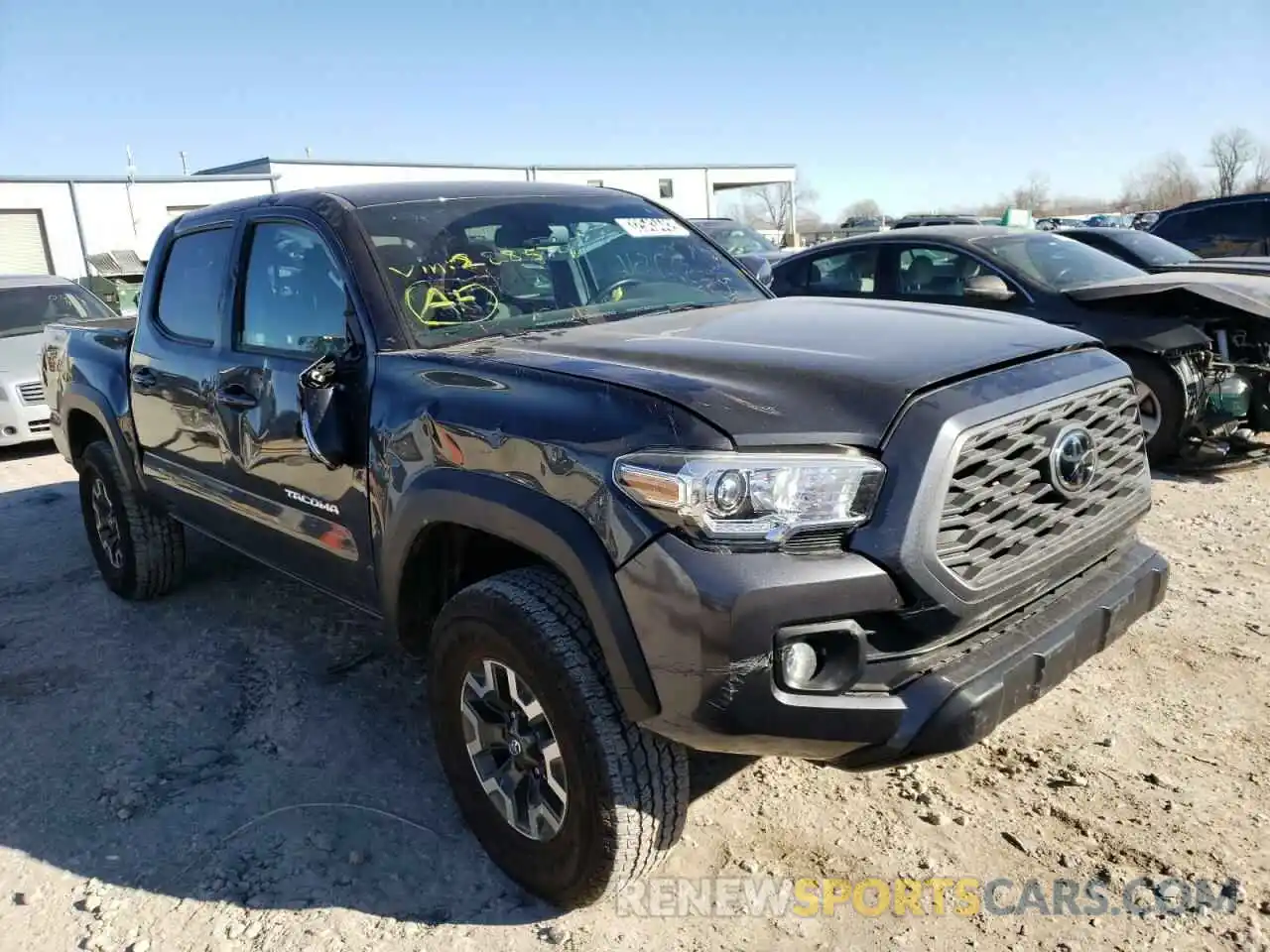 1 Photograph of a damaged car 3TMCZ5AN1LM288574 TOYOTA TACOMA 2020