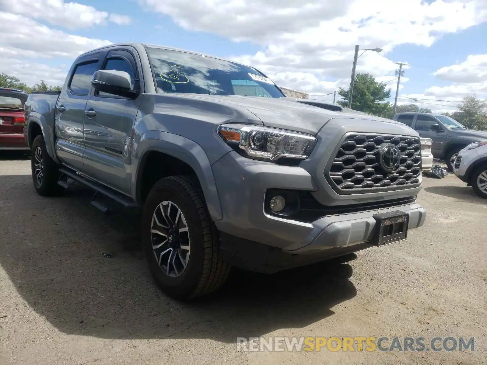 1 Photograph of a damaged car 3TMCZ5AN1LM293693 TOYOTA TACOMA 2020