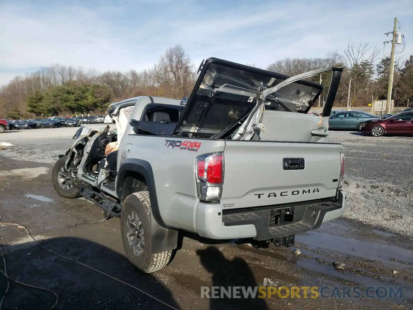 3 Photograph of a damaged car 3TMCZ5AN1LM295234 TOYOTA TACOMA 2020