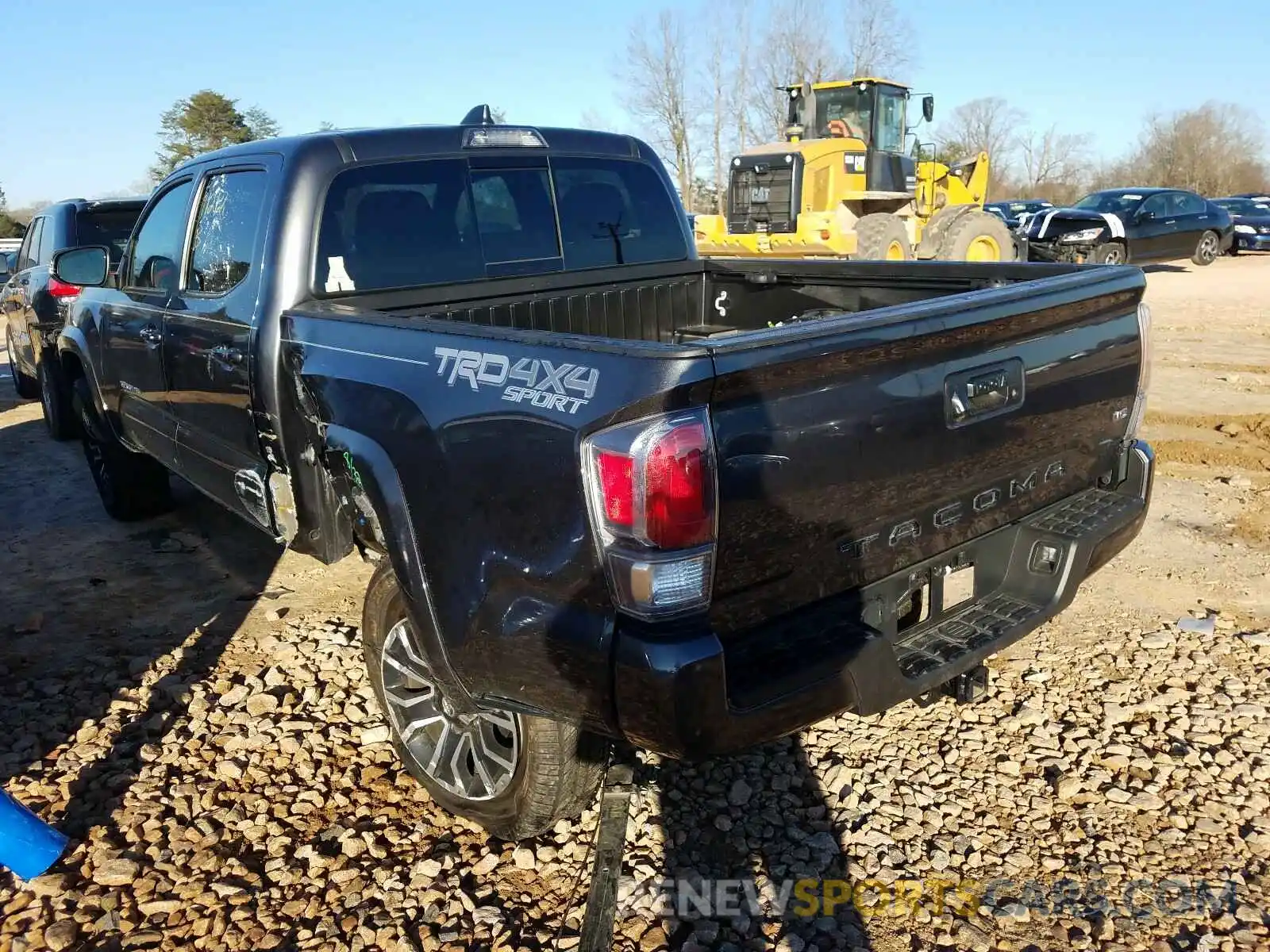 3 Photograph of a damaged car 3TMCZ5AN1LM296724 TOYOTA TACOMA 2020