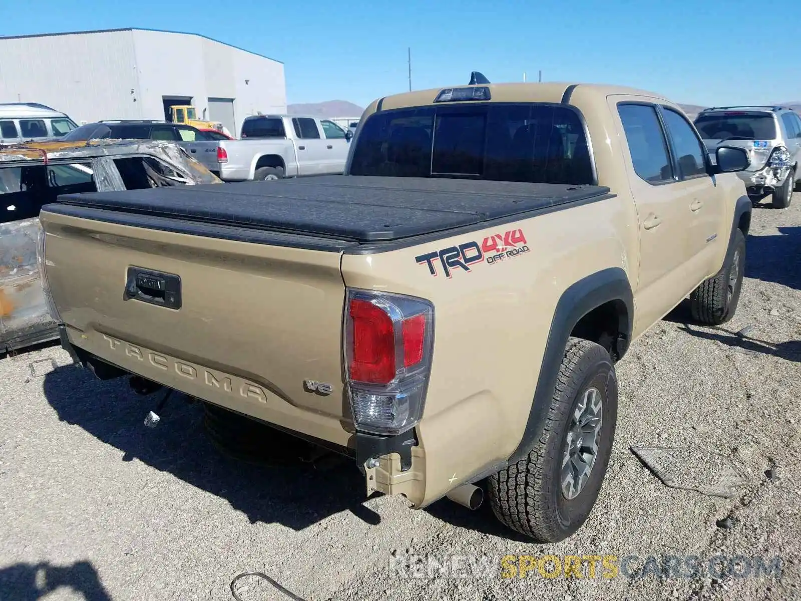 4 Photograph of a damaged car 3TMCZ5AN1LM298103 TOYOTA TACOMA 2020