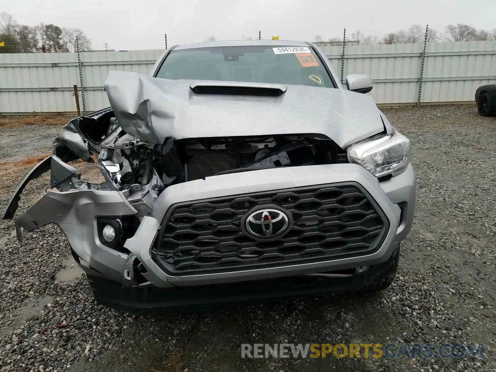 7 Photograph of a damaged car 3TMCZ5AN1LM299543 TOYOTA TACOMA 2020