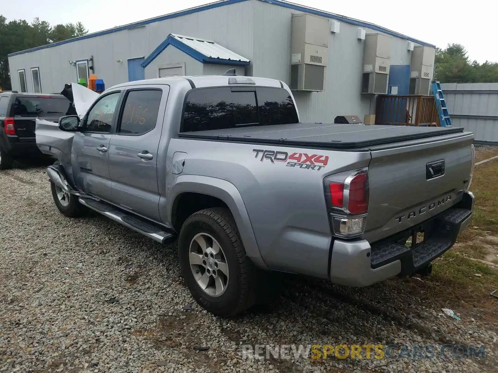 3 Photograph of a damaged car 3TMCZ5AN1LM304191 TOYOTA TACOMA 2020