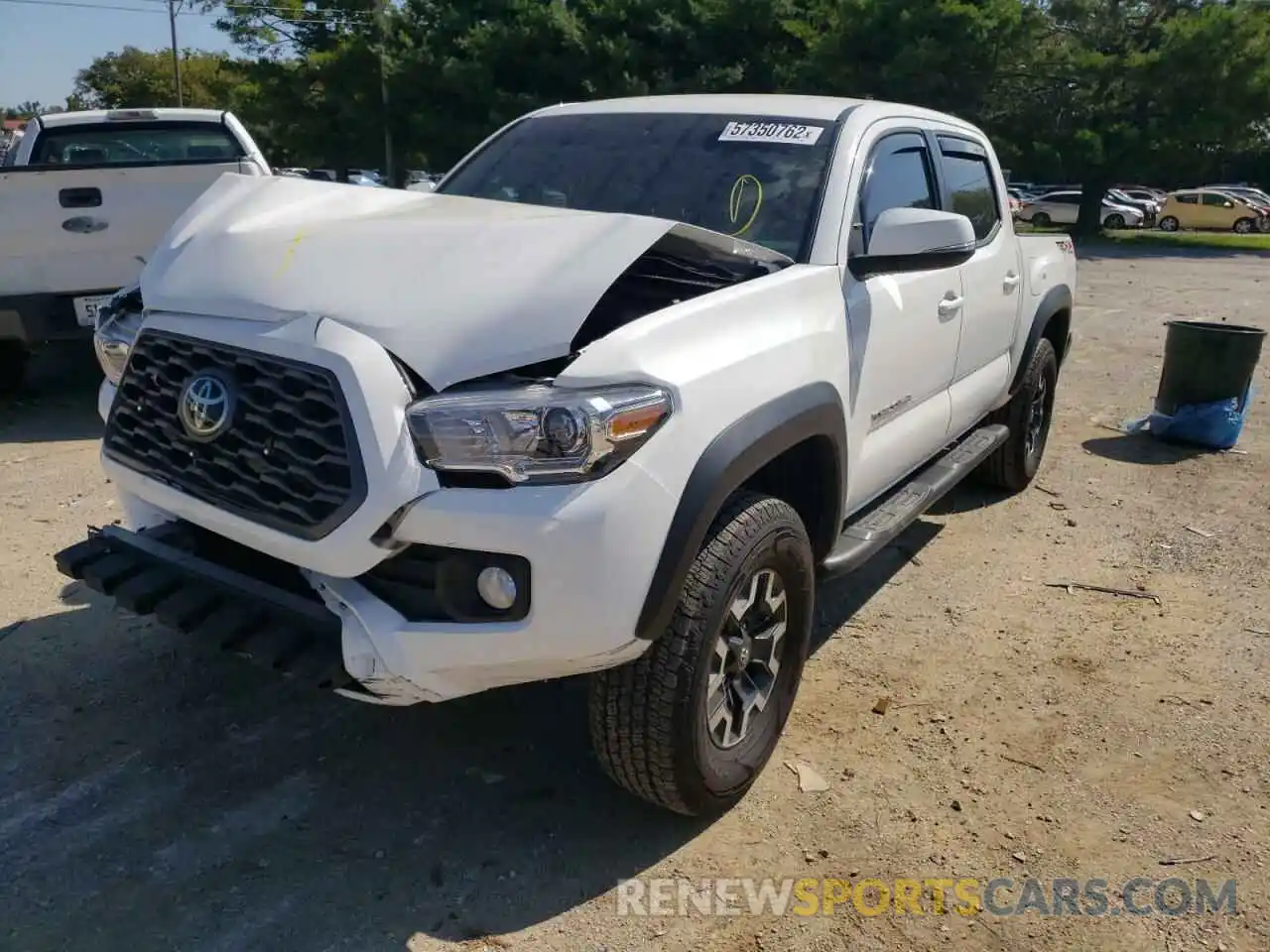 2 Photograph of a damaged car 3TMCZ5AN1LM305261 TOYOTA TACOMA 2020