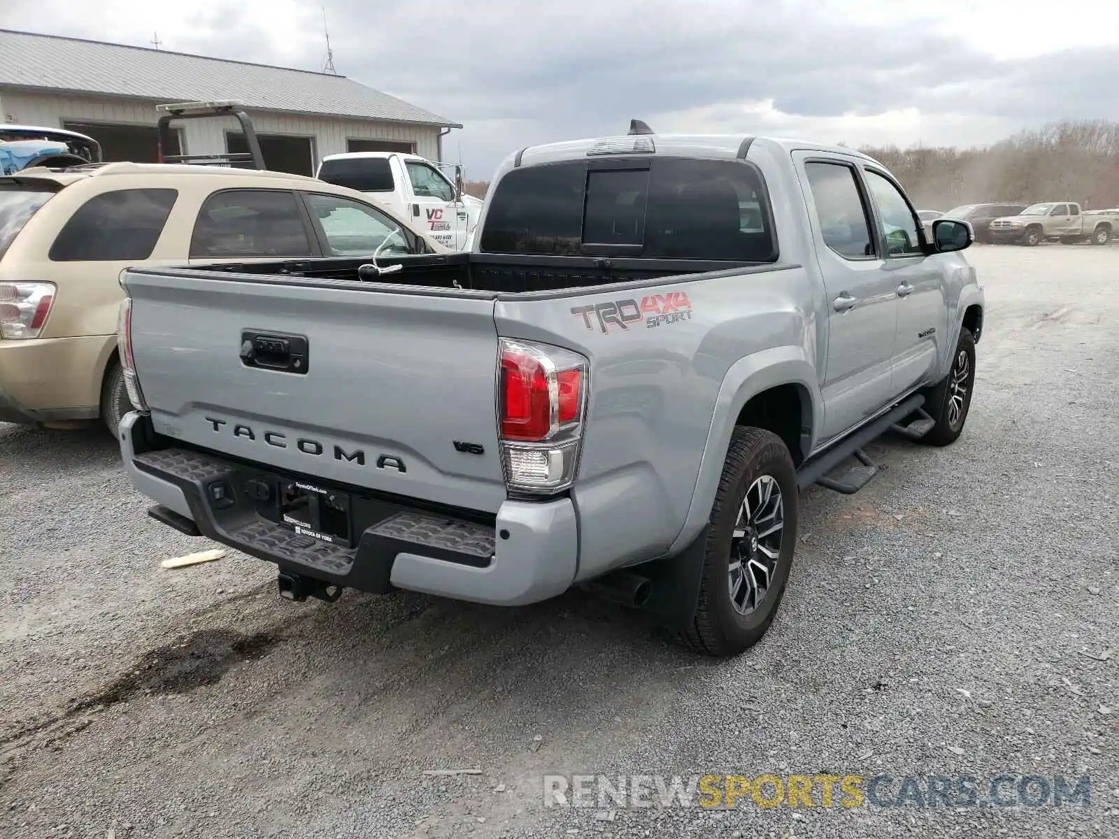 4 Photograph of a damaged car 3TMCZ5AN1LM307219 TOYOTA TACOMA 2020