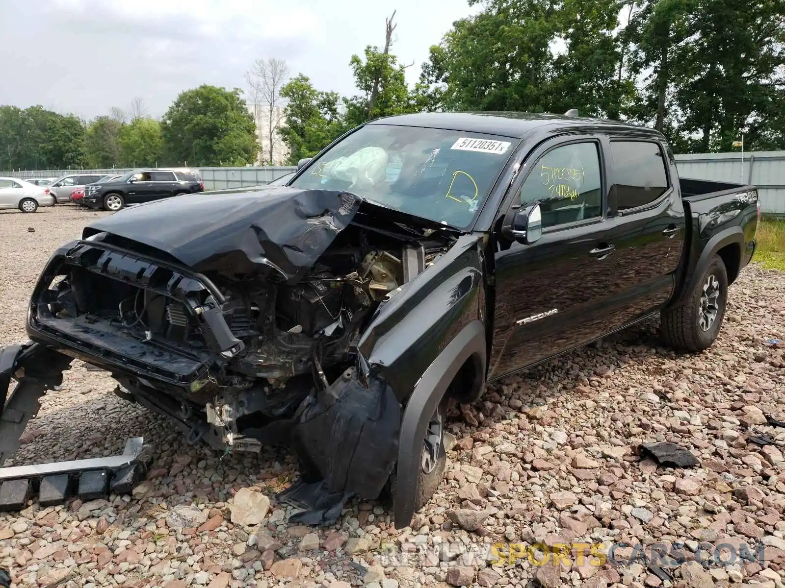 2 Photograph of a damaged car 3TMCZ5AN1LM310475 TOYOTA TACOMA 2020