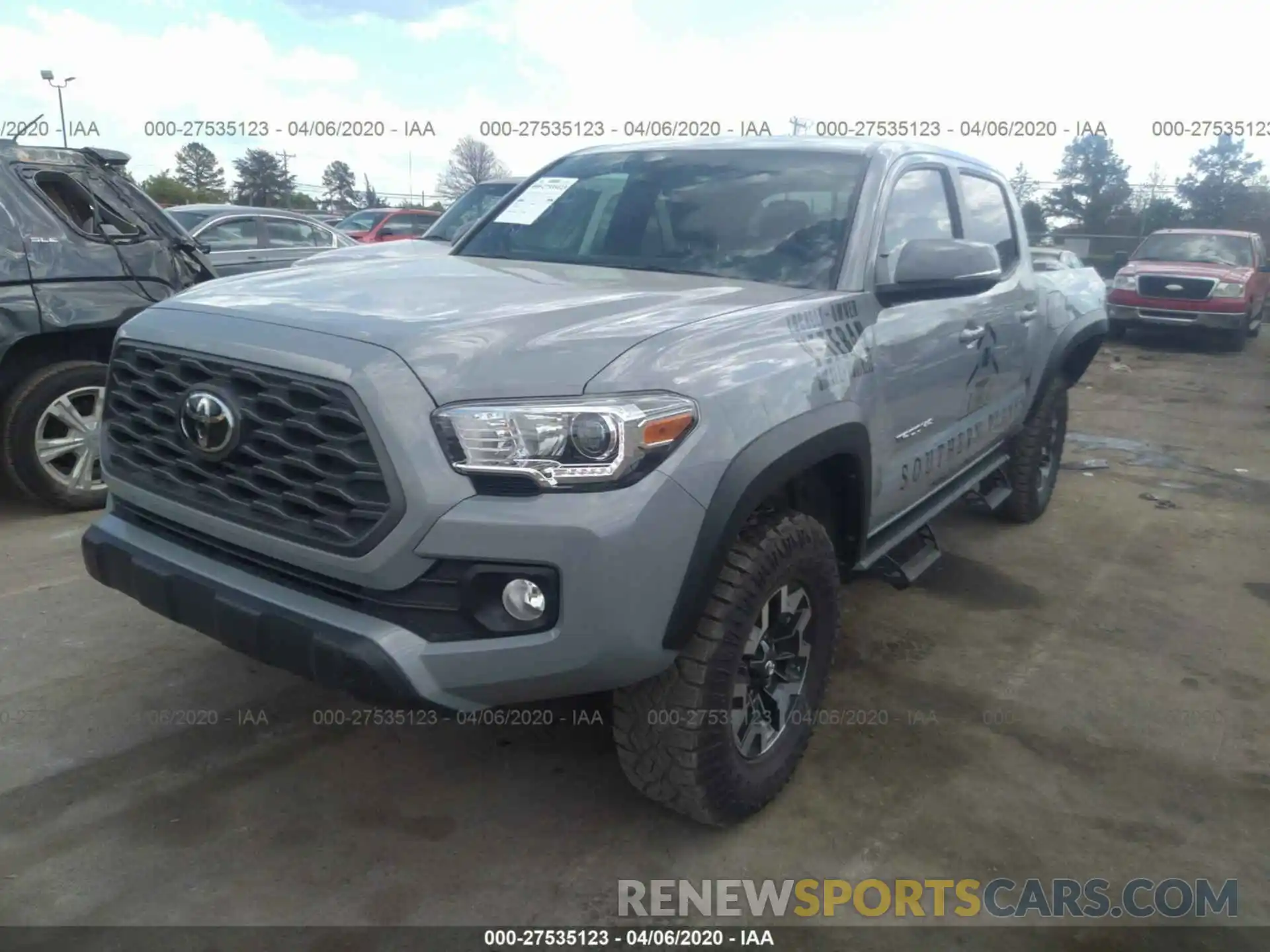 2 Photograph of a damaged car 3TMCZ5AN1LM310895 TOYOTA TACOMA 2020