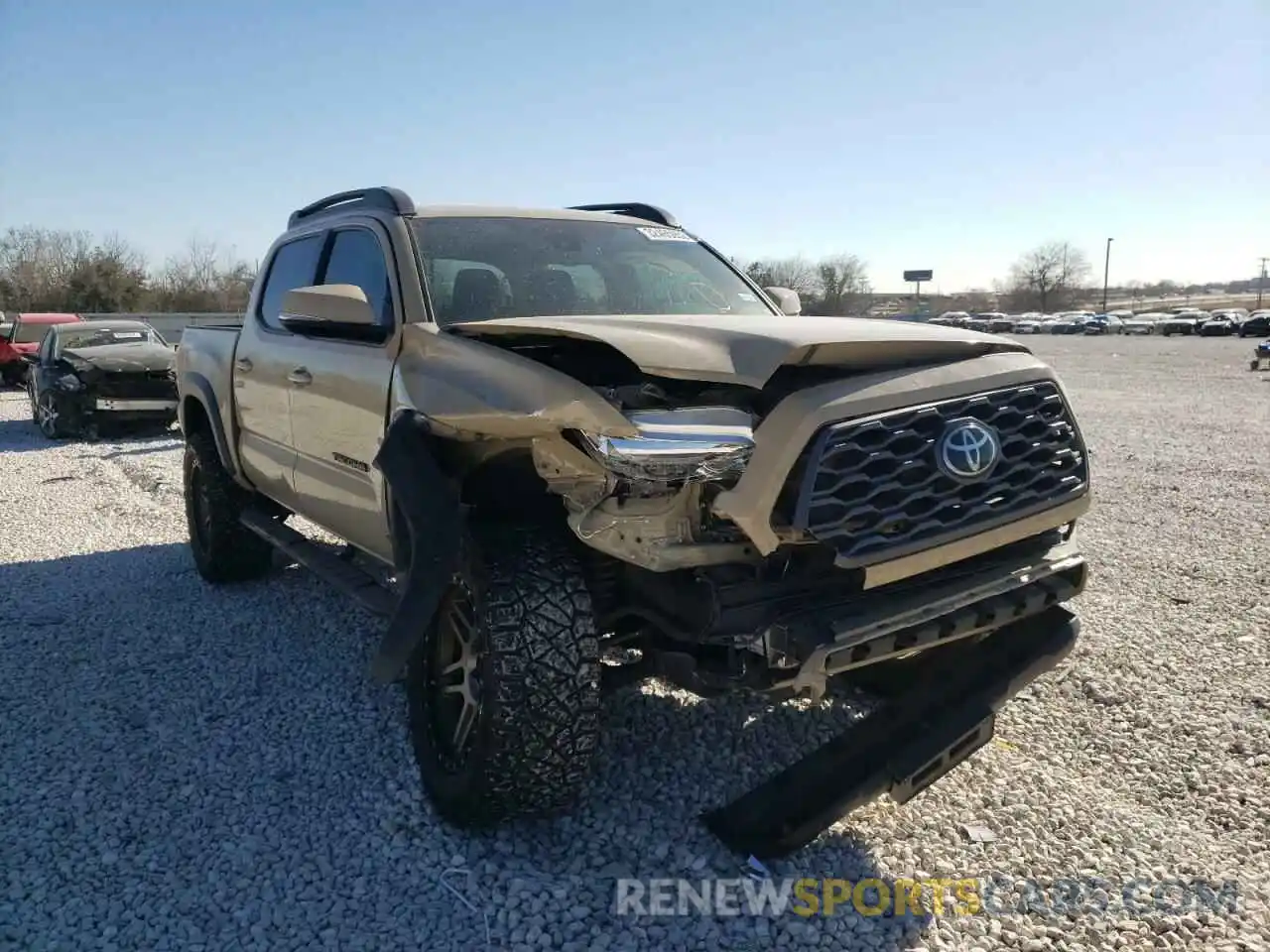 1 Photograph of a damaged car 3TMCZ5AN1LM313134 TOYOTA TACOMA 2020