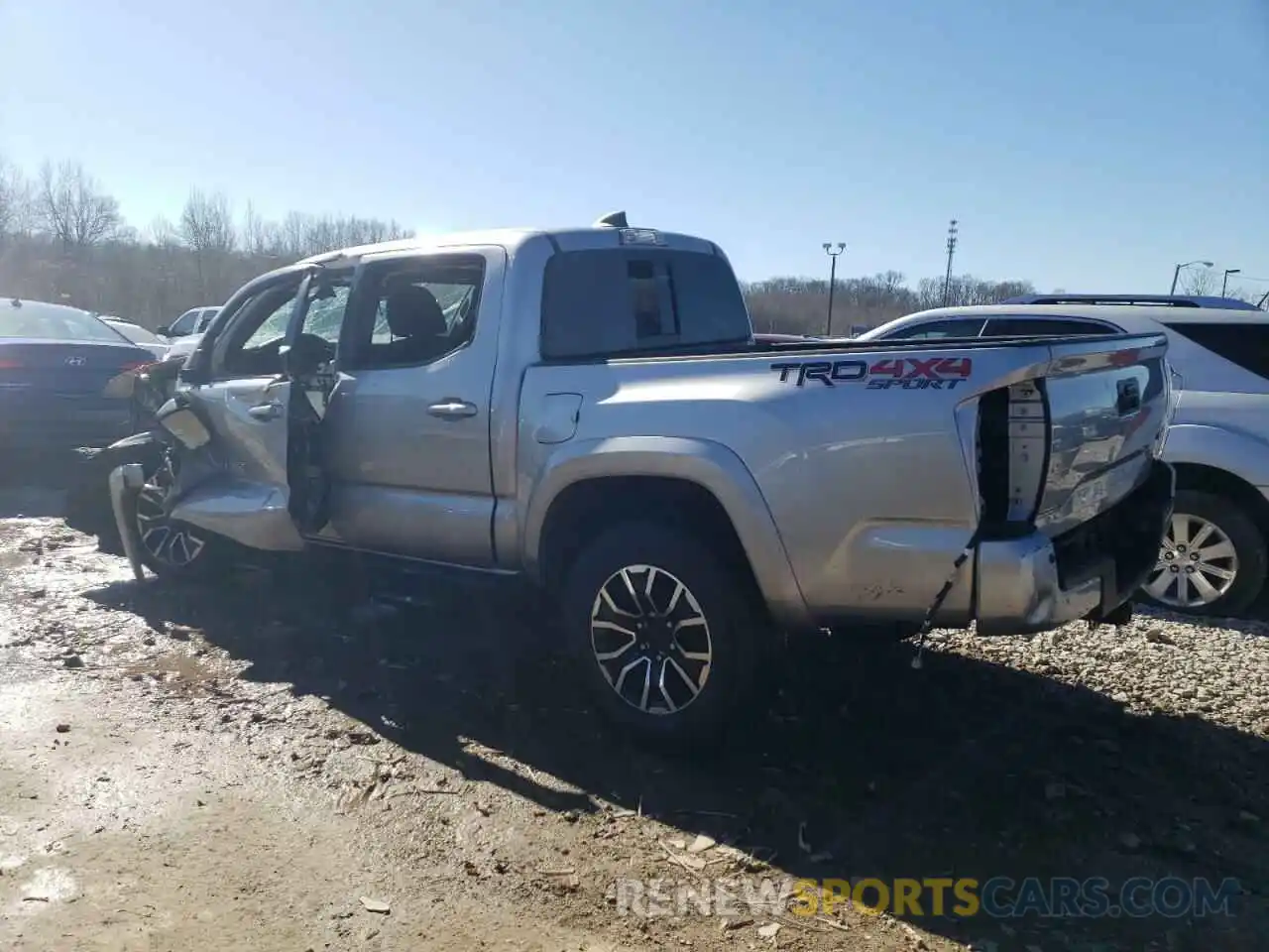 2 Photograph of a damaged car 3TMCZ5AN1LM316518 TOYOTA TACOMA 2020