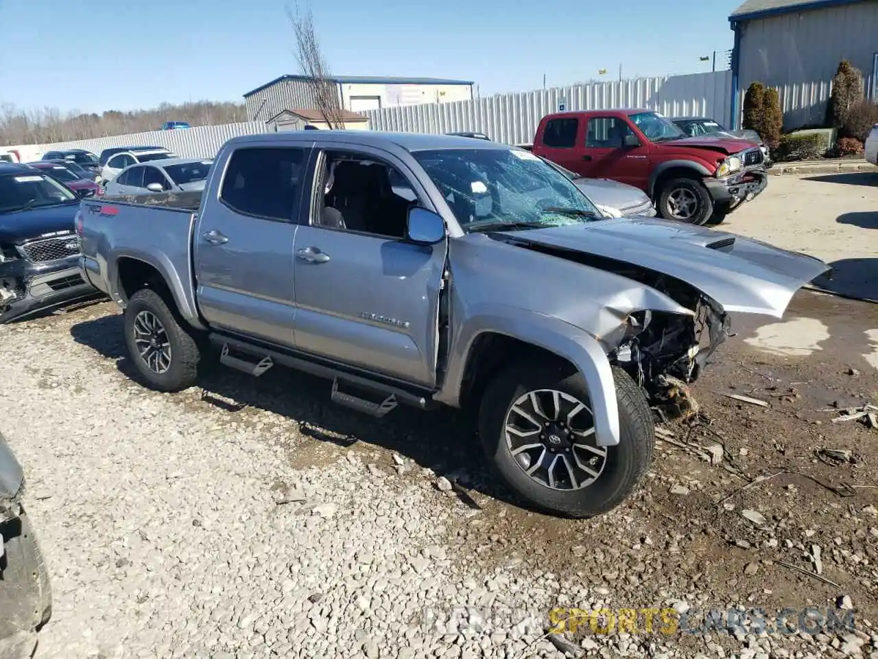 4 Photograph of a damaged car 3TMCZ5AN1LM316518 TOYOTA TACOMA 2020