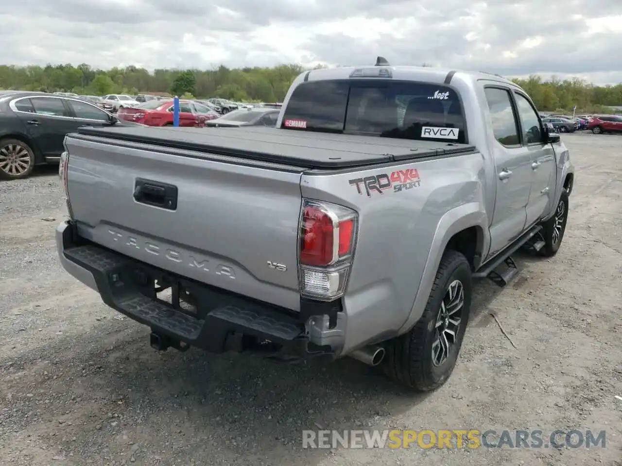 4 Photograph of a damaged car 3TMCZ5AN1LM317023 TOYOTA TACOMA 2020