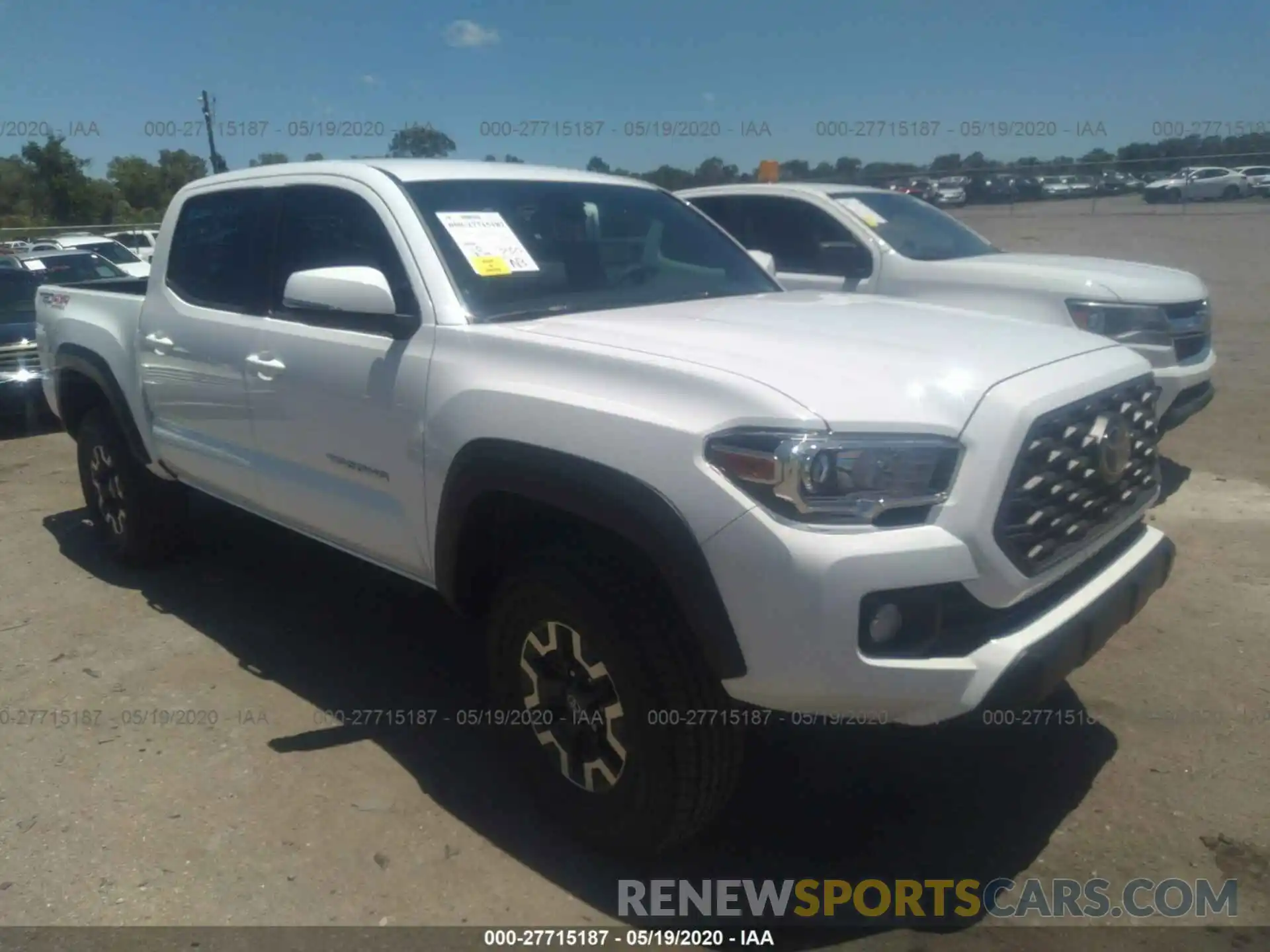 1 Photograph of a damaged car 3TMCZ5AN1LM322397 TOYOTA TACOMA 2020