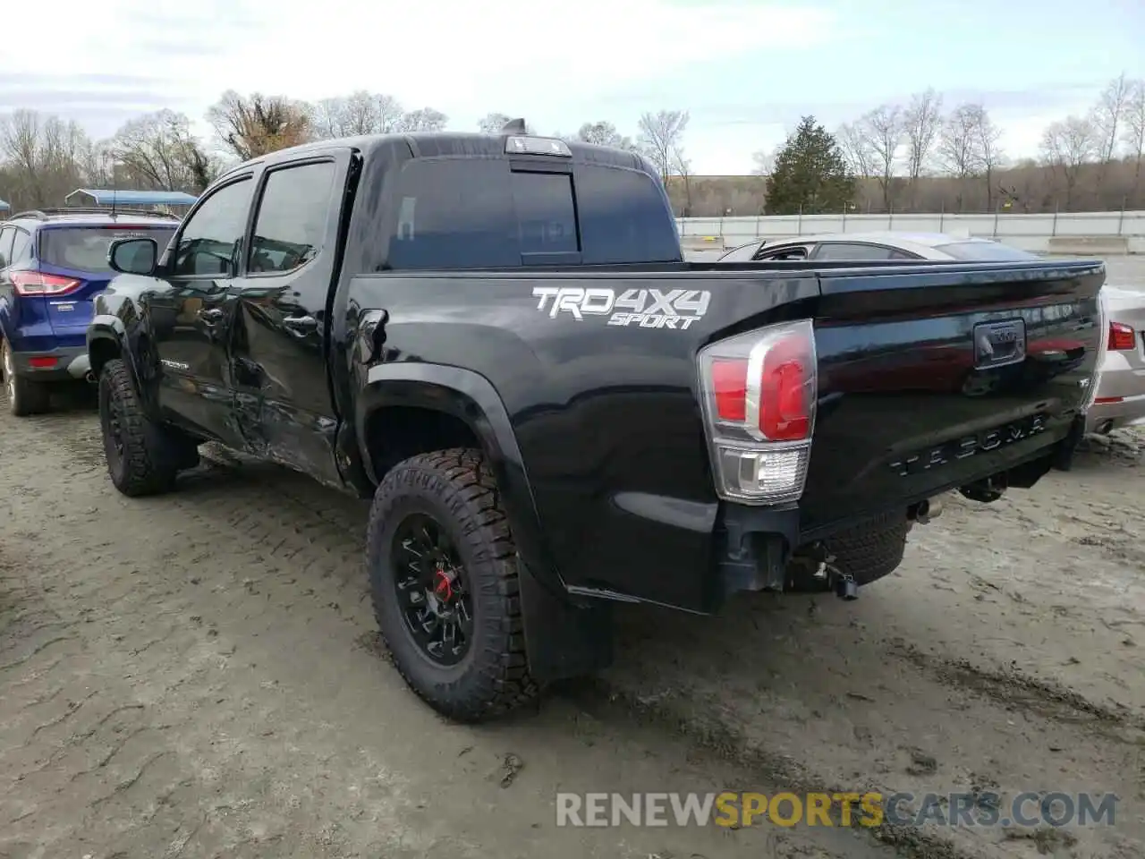 3 Photograph of a damaged car 3TMCZ5AN1LM324585 TOYOTA TACOMA 2020