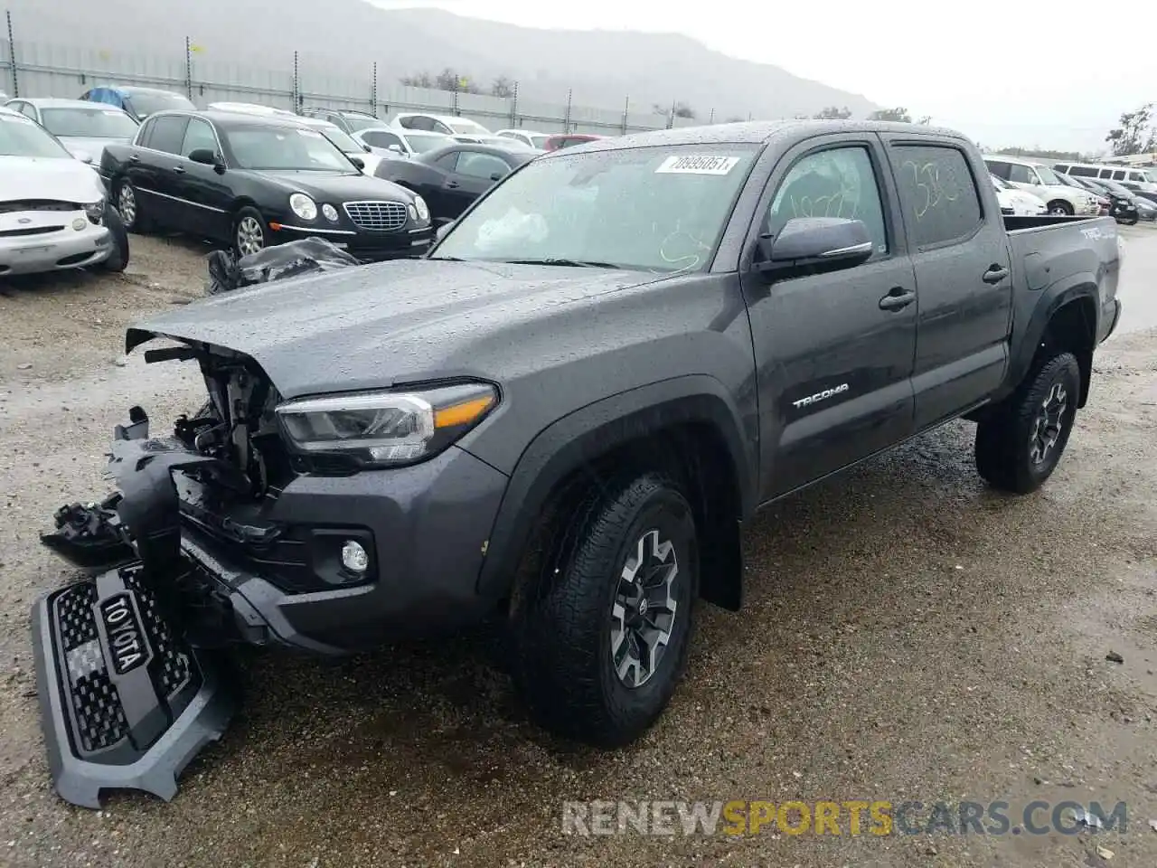 2 Photograph of a damaged car 3TMCZ5AN1LM326661 TOYOTA TACOMA 2020