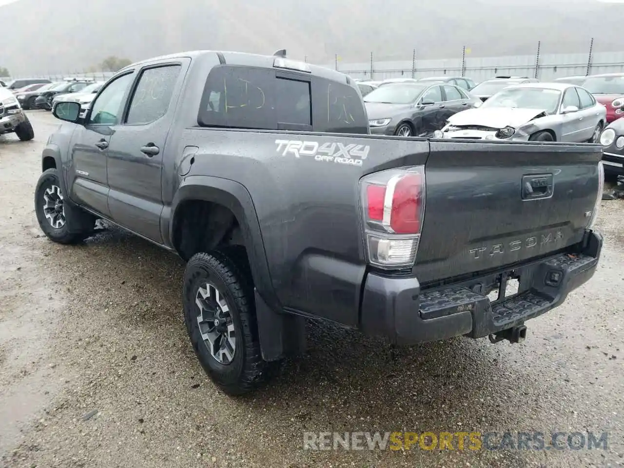 3 Photograph of a damaged car 3TMCZ5AN1LM326661 TOYOTA TACOMA 2020