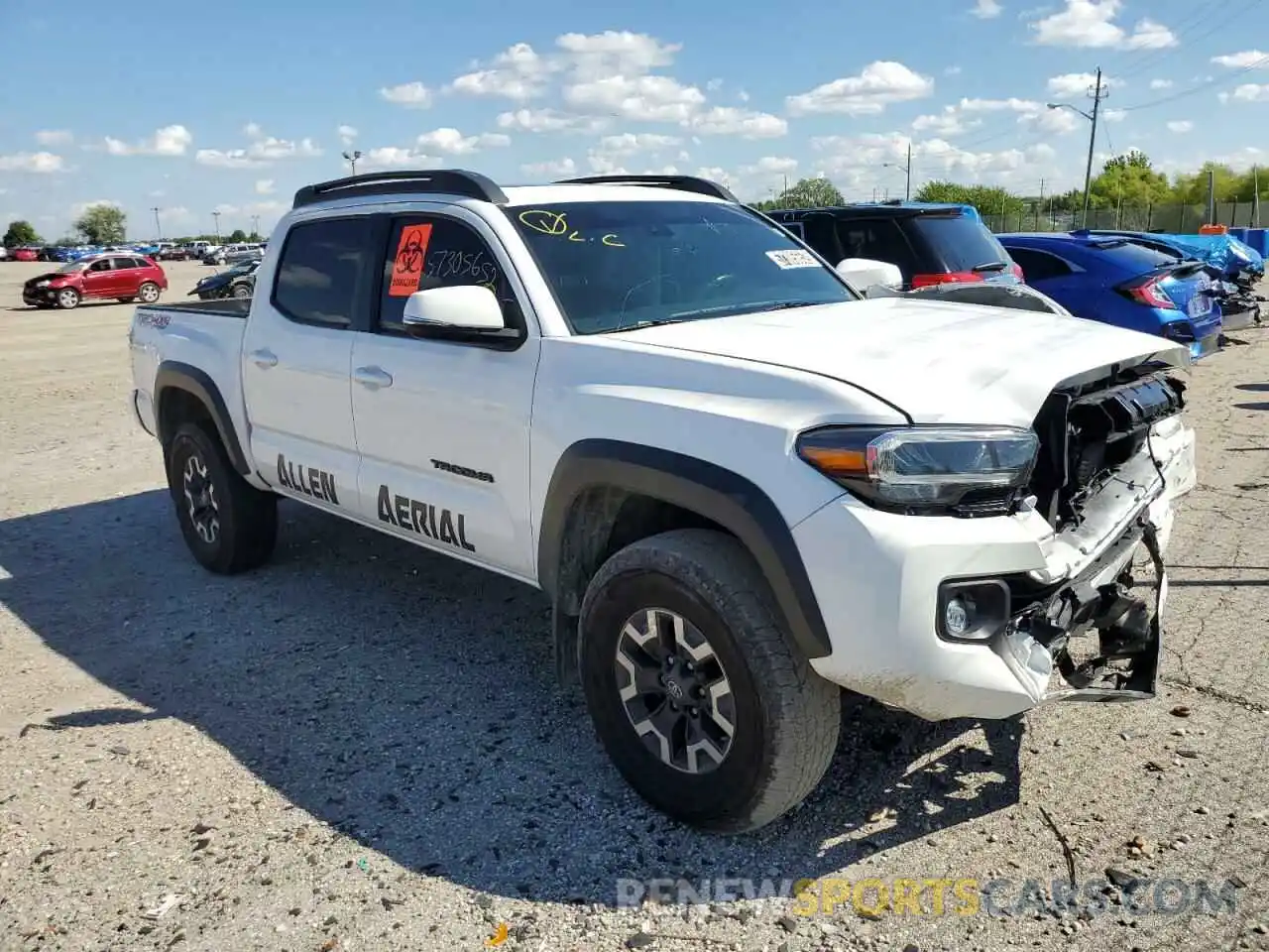 1 Photograph of a damaged car 3TMCZ5AN1LM328894 TOYOTA TACOMA 2020