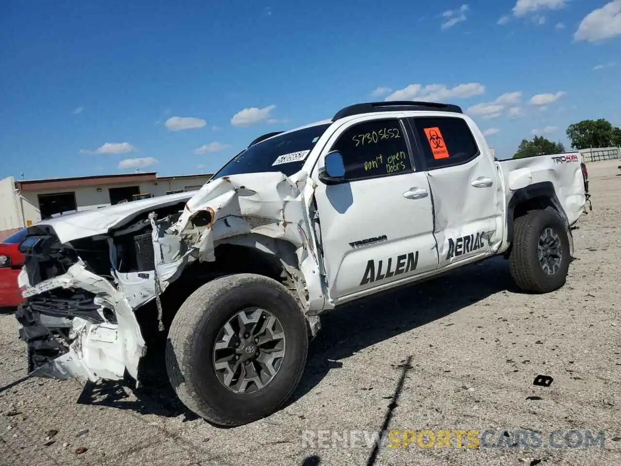 2 Photograph of a damaged car 3TMCZ5AN1LM328894 TOYOTA TACOMA 2020