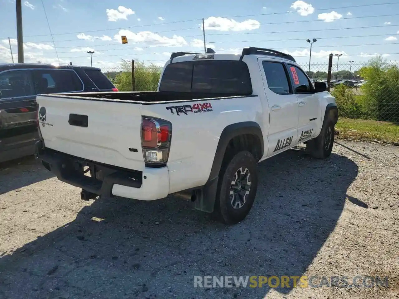 4 Photograph of a damaged car 3TMCZ5AN1LM328894 TOYOTA TACOMA 2020