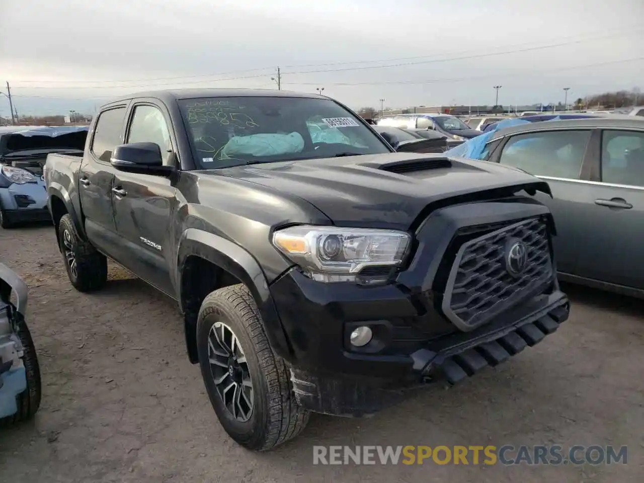 1 Photograph of a damaged car 3TMCZ5AN1LM329852 TOYOTA TACOMA 2020