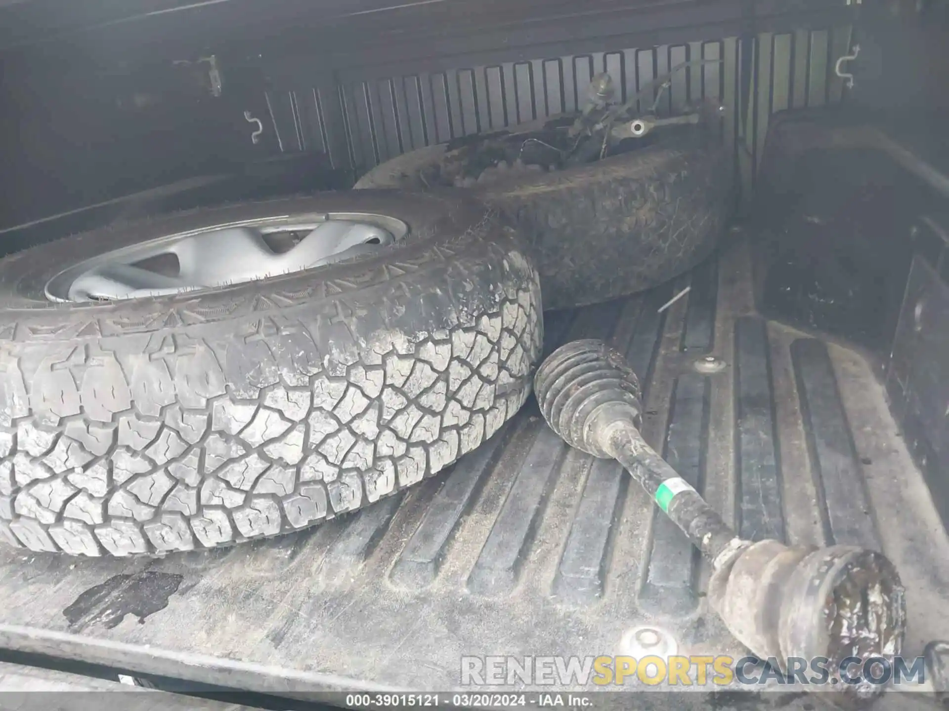 12 Photograph of a damaged car 3TMCZ5AN1LM335473 TOYOTA TACOMA 2020