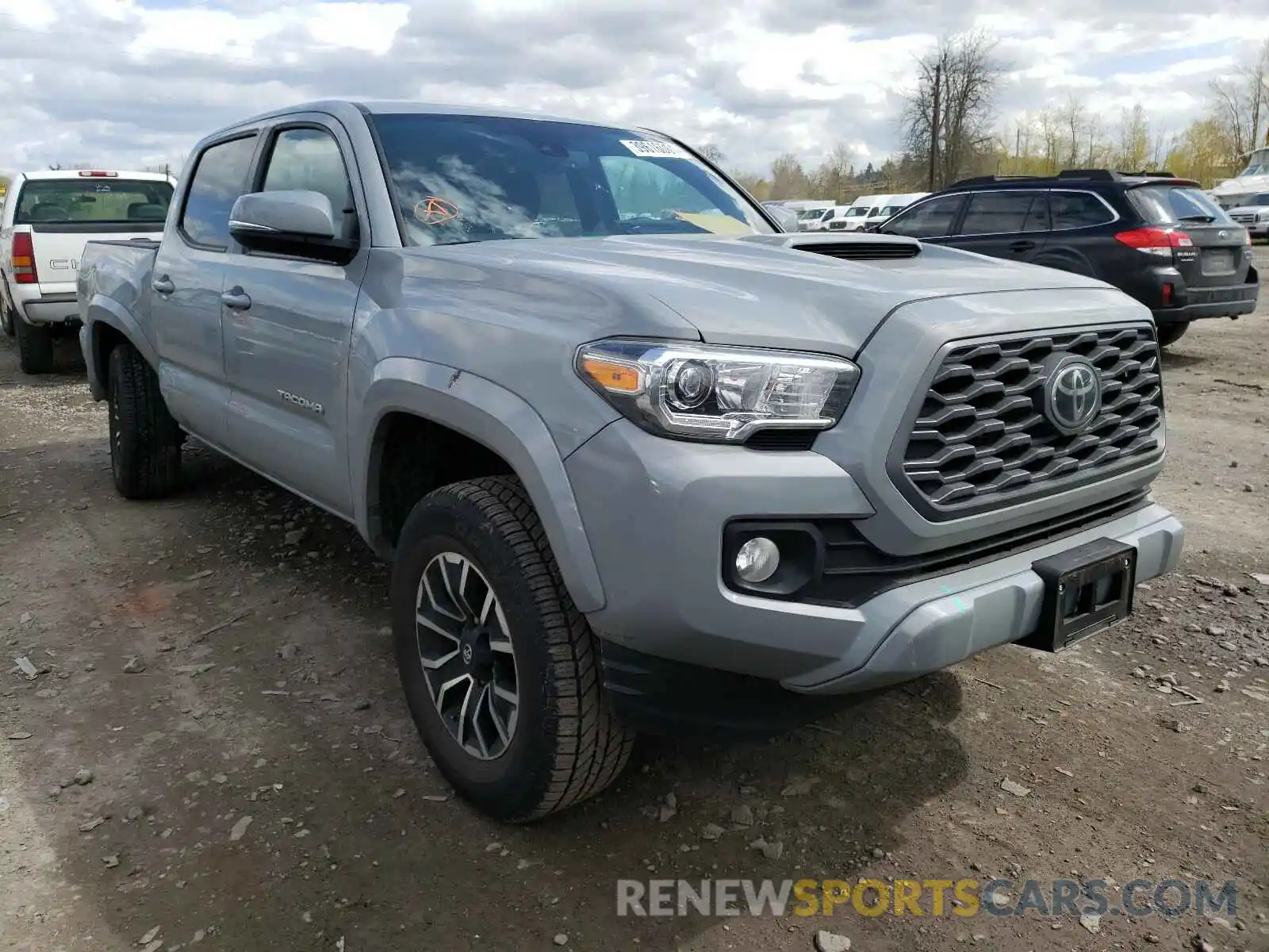 1 Photograph of a damaged car 3TMCZ5AN1LM336249 TOYOTA TACOMA 2020