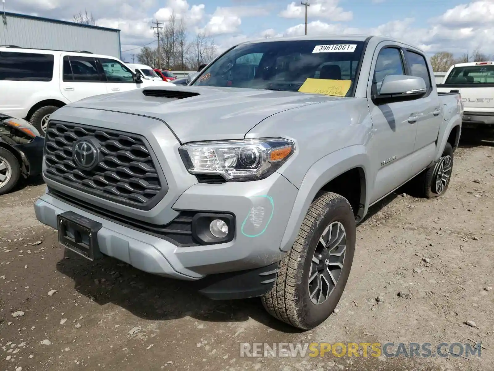 2 Photograph of a damaged car 3TMCZ5AN1LM336249 TOYOTA TACOMA 2020