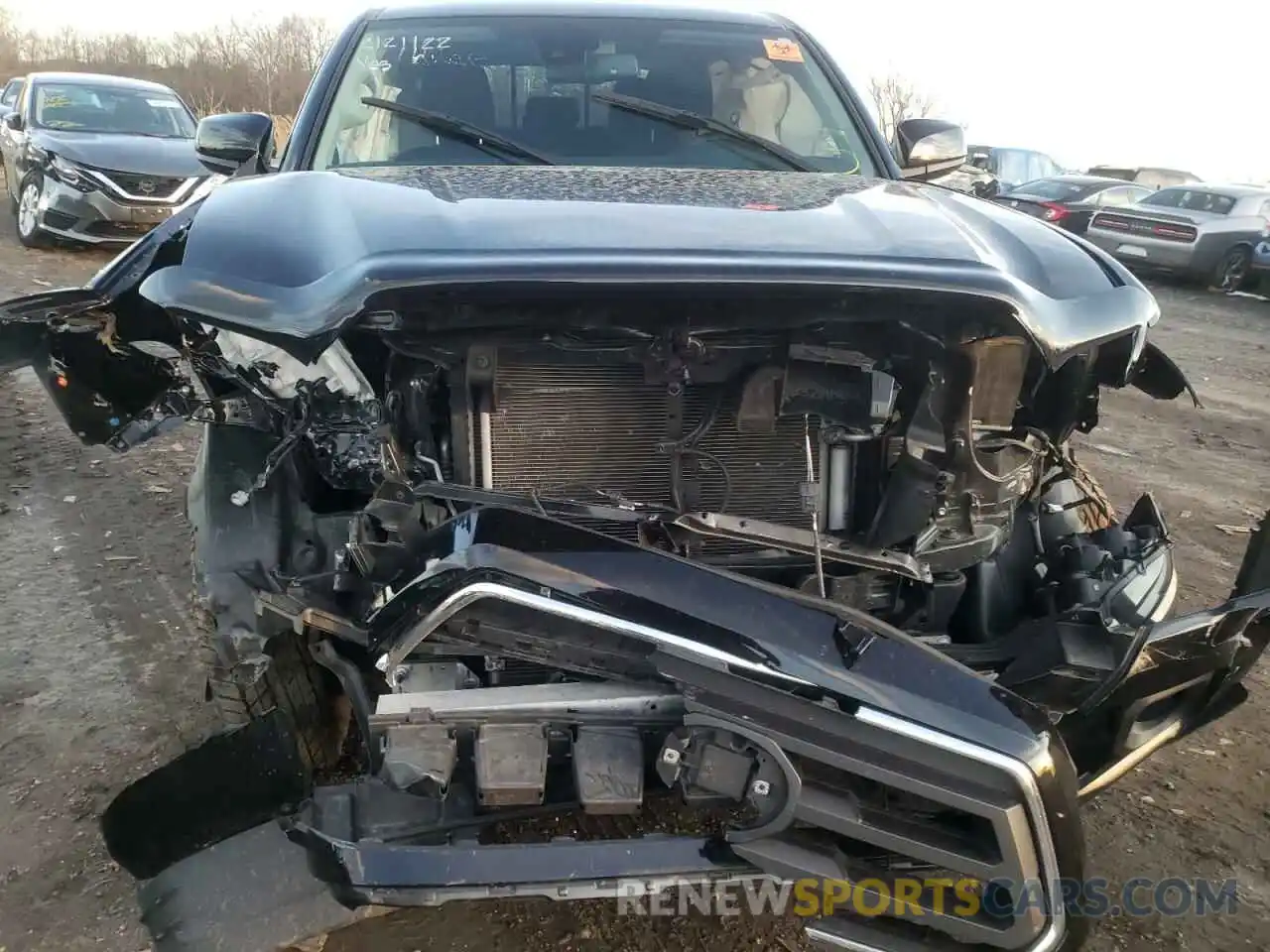 9 Photograph of a damaged car 3TMCZ5AN1LM345498 TOYOTA TACOMA 2020