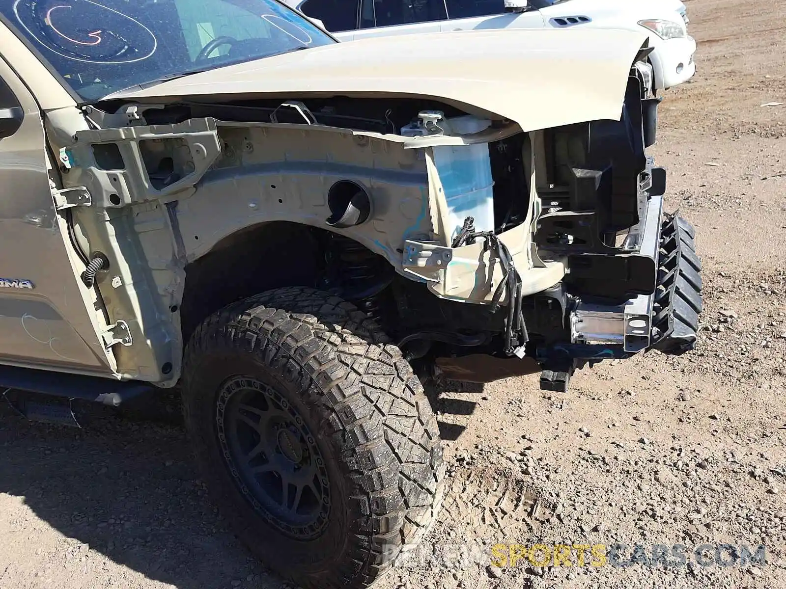 9 Photograph of a damaged car 3TMCZ5AN1LM346845 TOYOTA TACOMA 2020