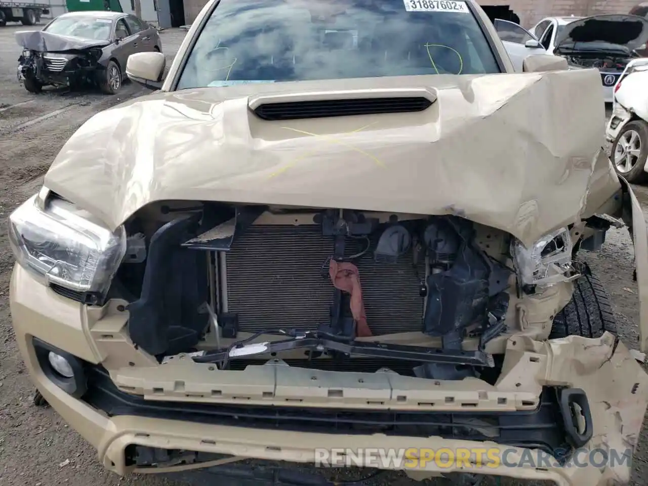 7 Photograph of a damaged car 3TMCZ5AN1LM348353 TOYOTA TACOMA 2020