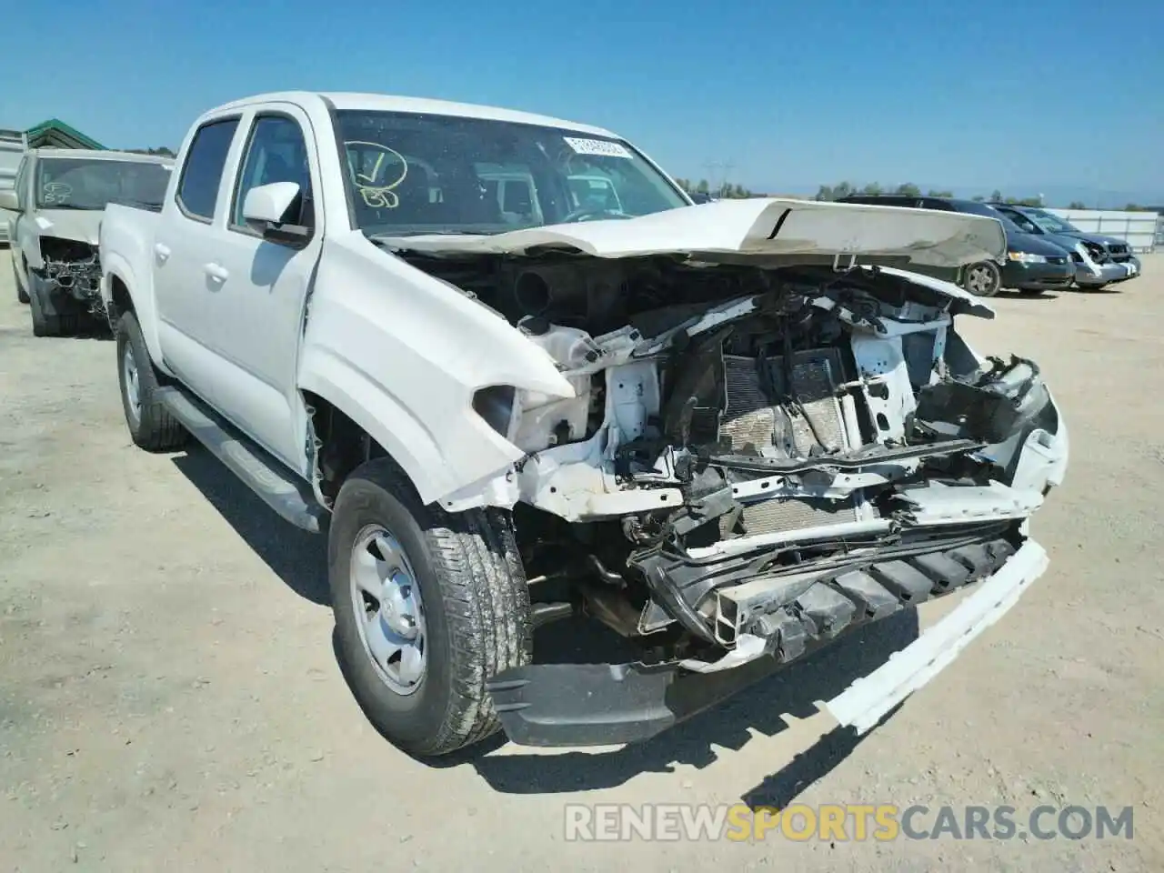 1 Photograph of a damaged car 3TMCZ5AN1LM348417 TOYOTA TACOMA 2020