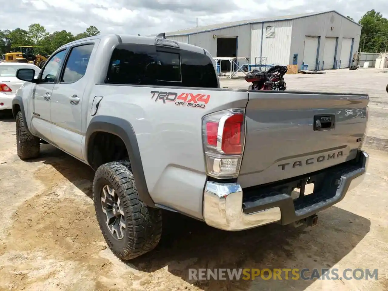 3 Photograph of a damaged car 3TMCZ5AN1LM352077 TOYOTA TACOMA 2020