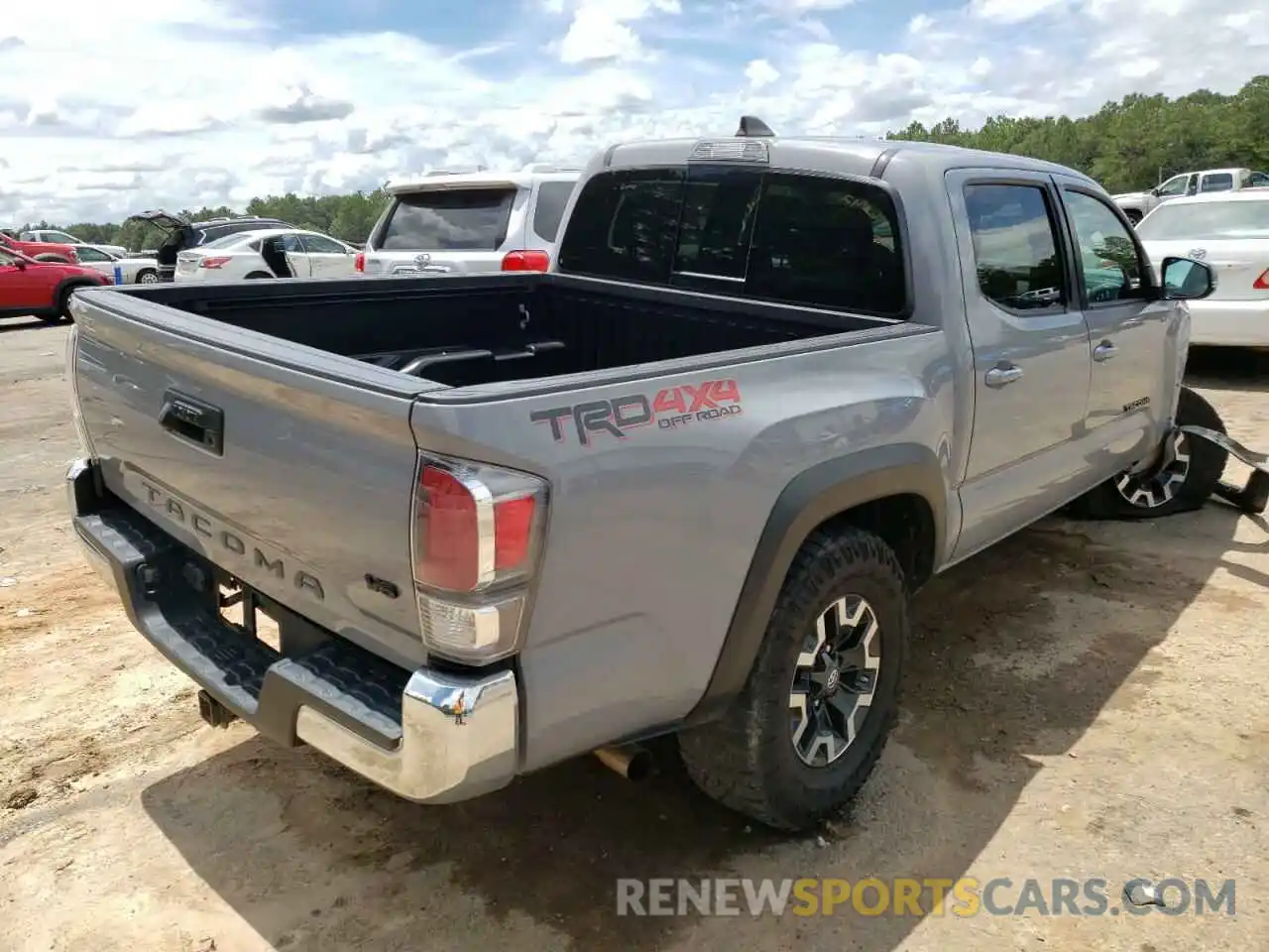 4 Photograph of a damaged car 3TMCZ5AN1LM352077 TOYOTA TACOMA 2020