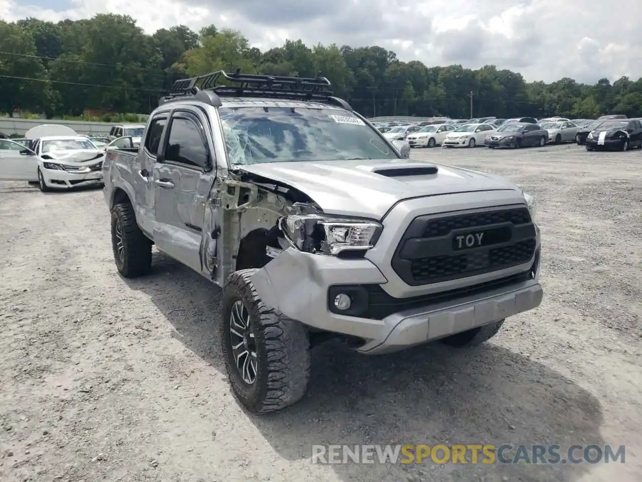 1 Photograph of a damaged car 3TMCZ5AN1LM352273 TOYOTA TACOMA 2020