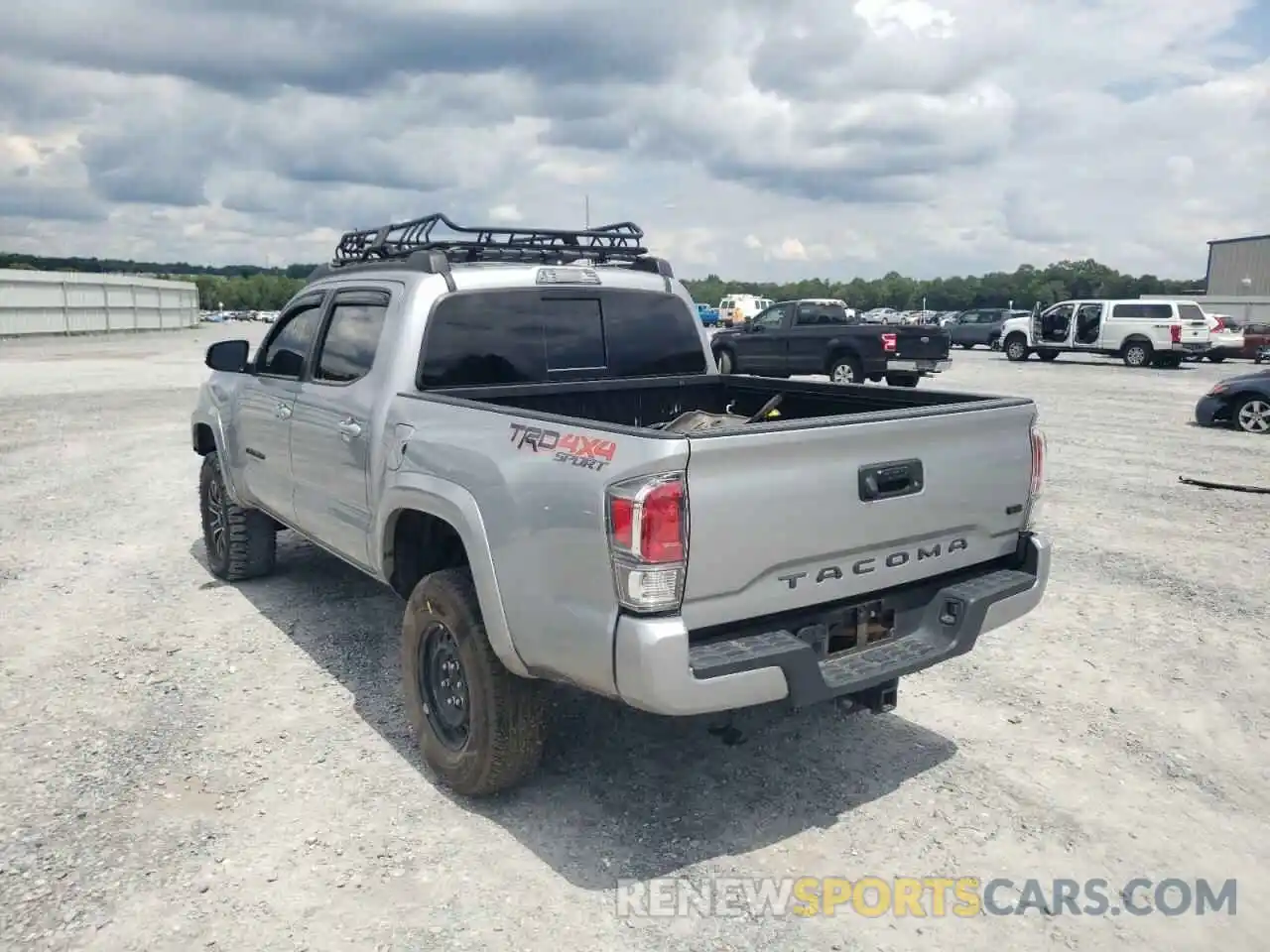 3 Photograph of a damaged car 3TMCZ5AN1LM352273 TOYOTA TACOMA 2020