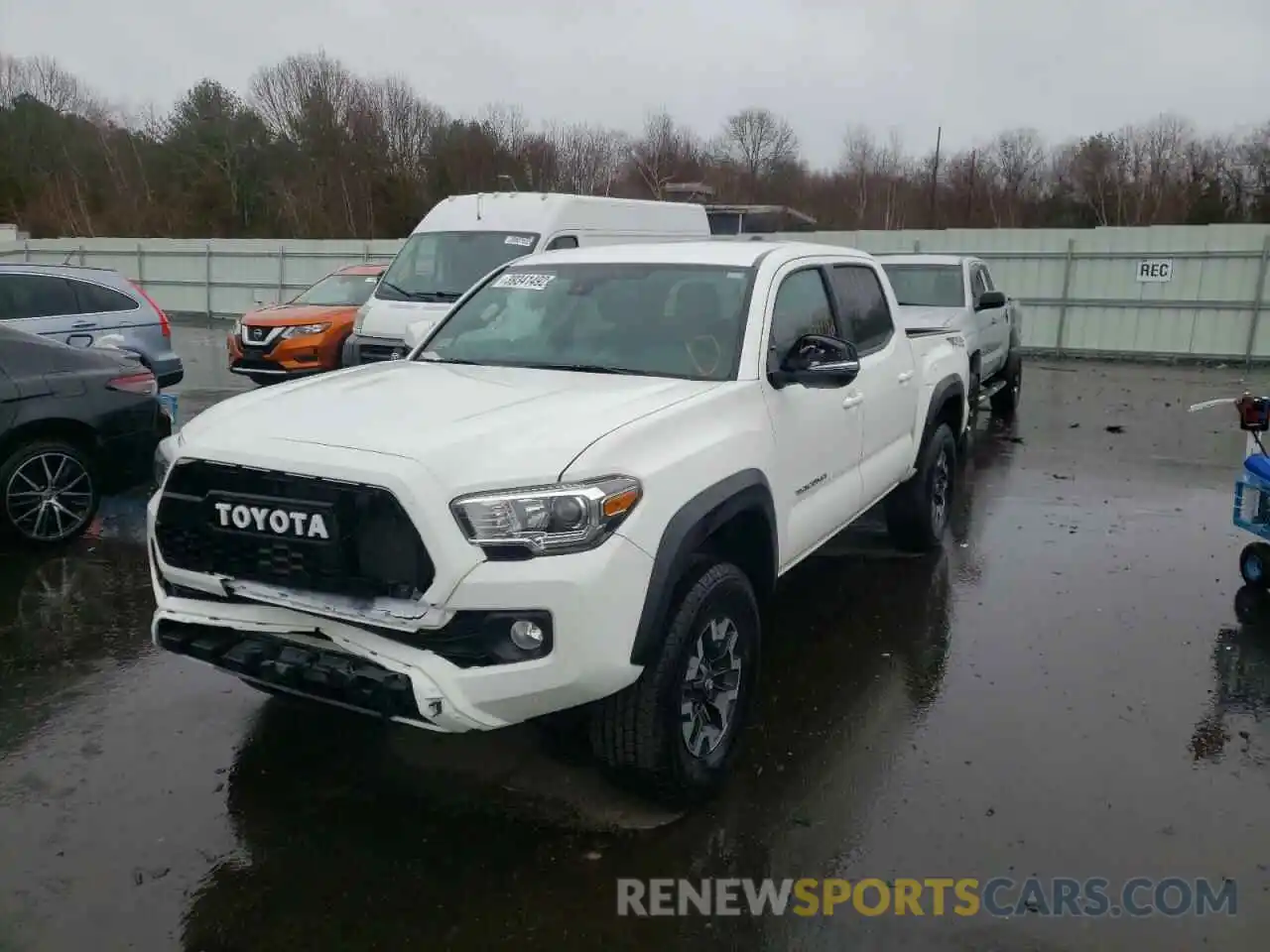 2 Photograph of a damaged car 3TMCZ5AN1LM355531 TOYOTA TACOMA 2020