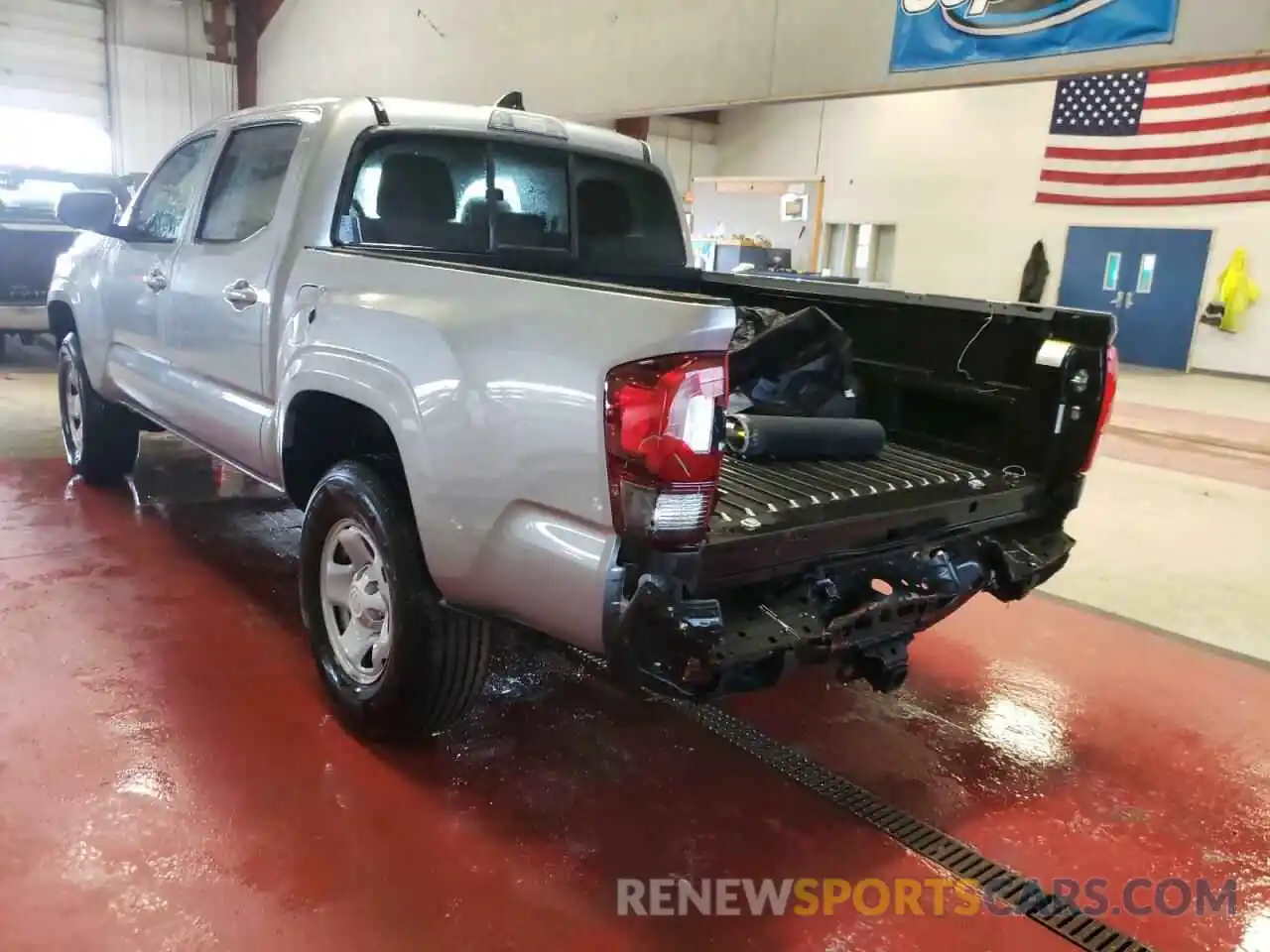 3 Photograph of a damaged car 3TMCZ5AN1LM359126 TOYOTA TACOMA 2020