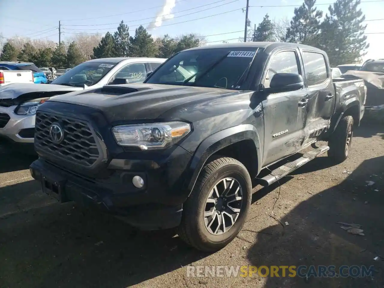 2 Photograph of a damaged car 3TMCZ5AN1LM364570 TOYOTA TACOMA 2020