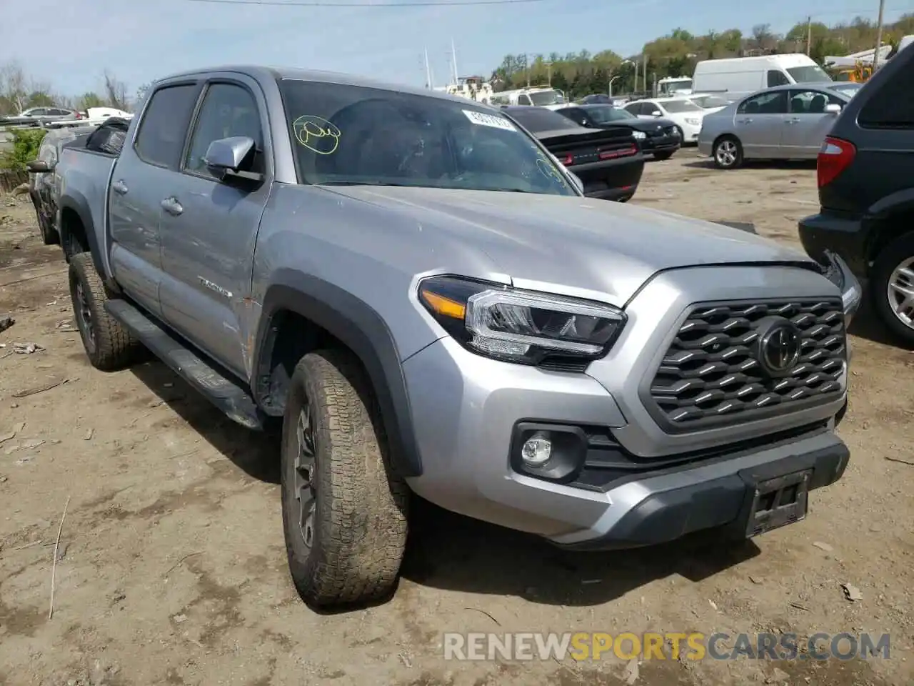 1 Photograph of a damaged car 3TMCZ5AN1LM365721 TOYOTA TACOMA 2020