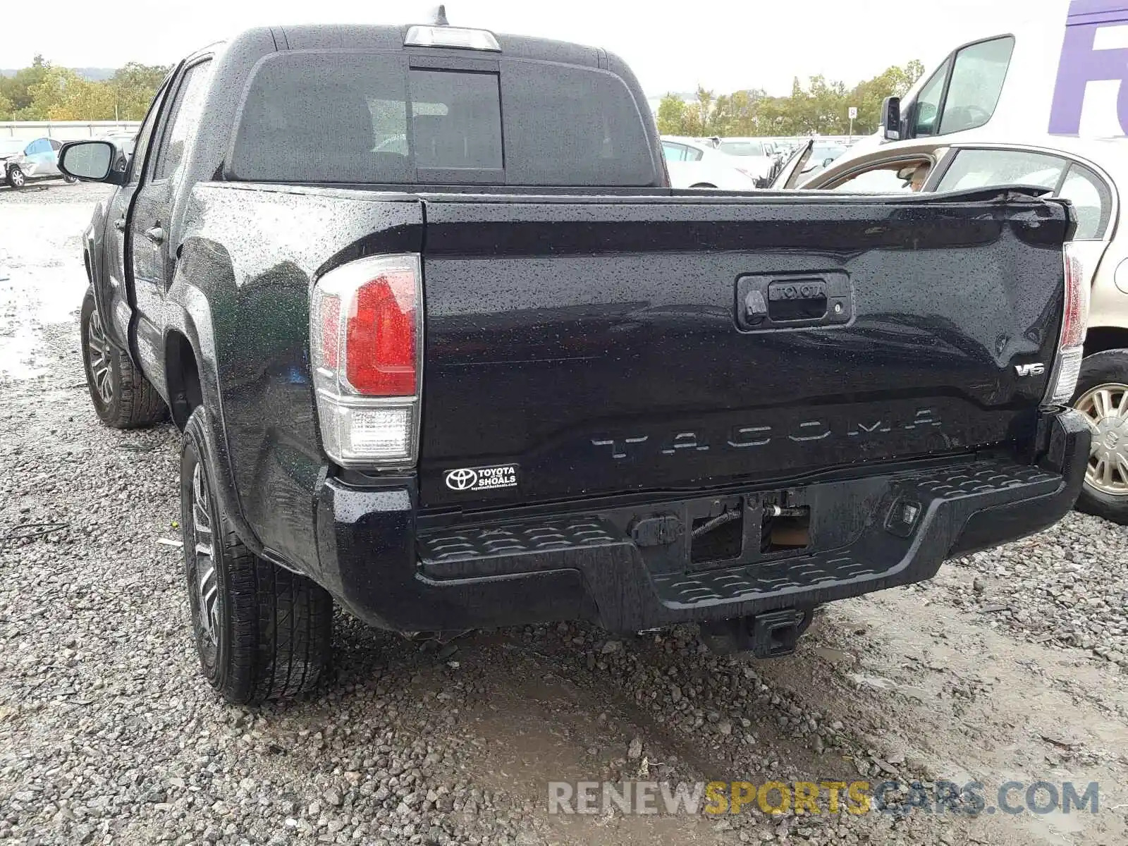 3 Photograph of a damaged car 3TMCZ5AN2LM293640 TOYOTA TACOMA 2020