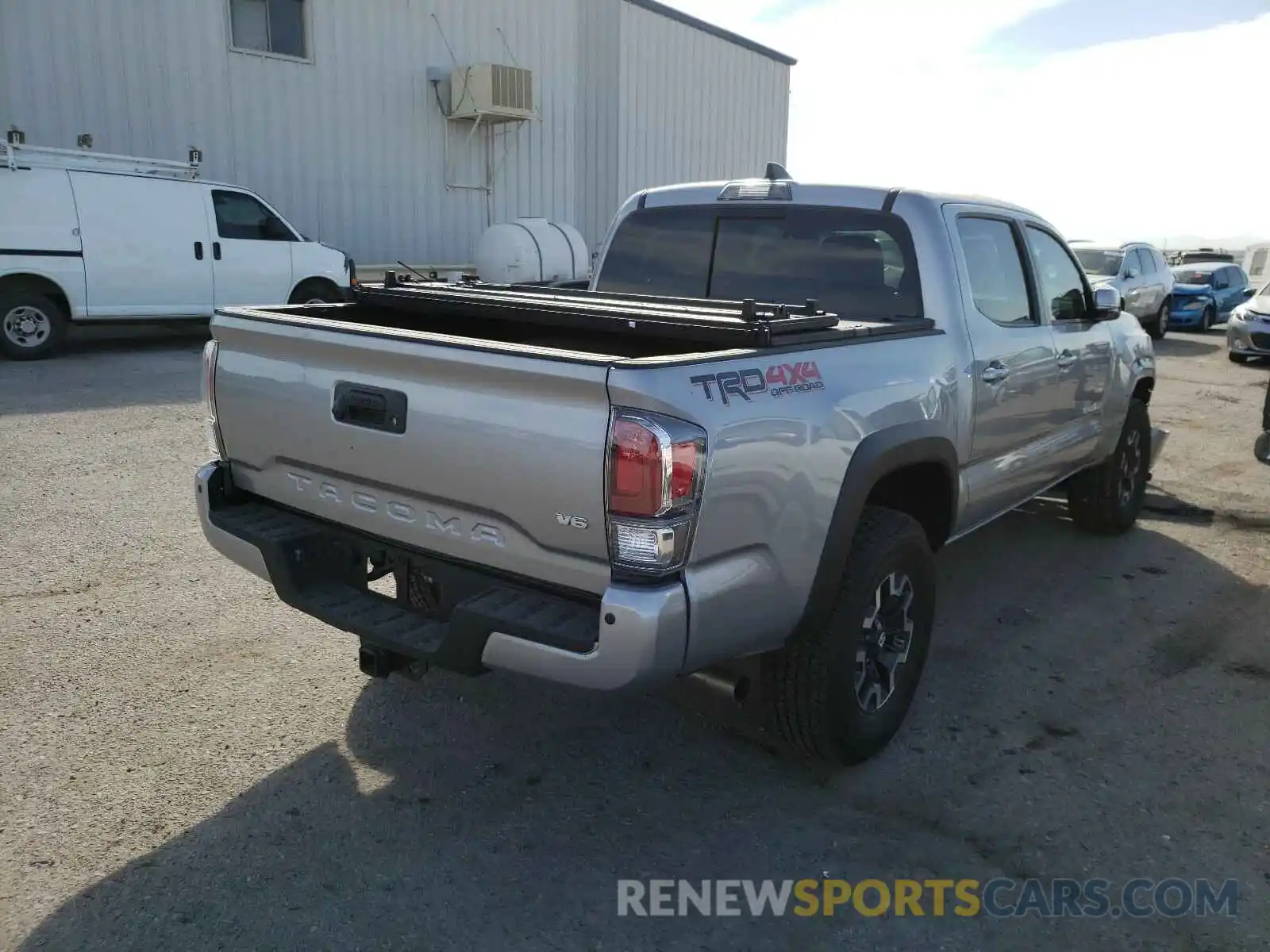 4 Photograph of a damaged car 3TMCZ5AN2LM294514 TOYOTA TACOMA 2020