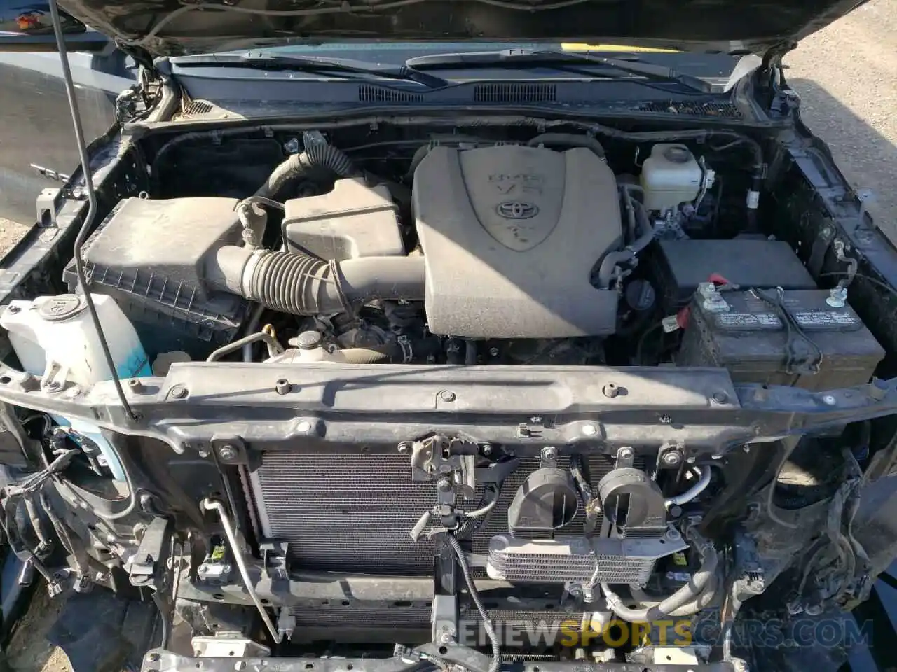 7 Photograph of a damaged car 3TMCZ5AN2LM300294 TOYOTA TACOMA 2020