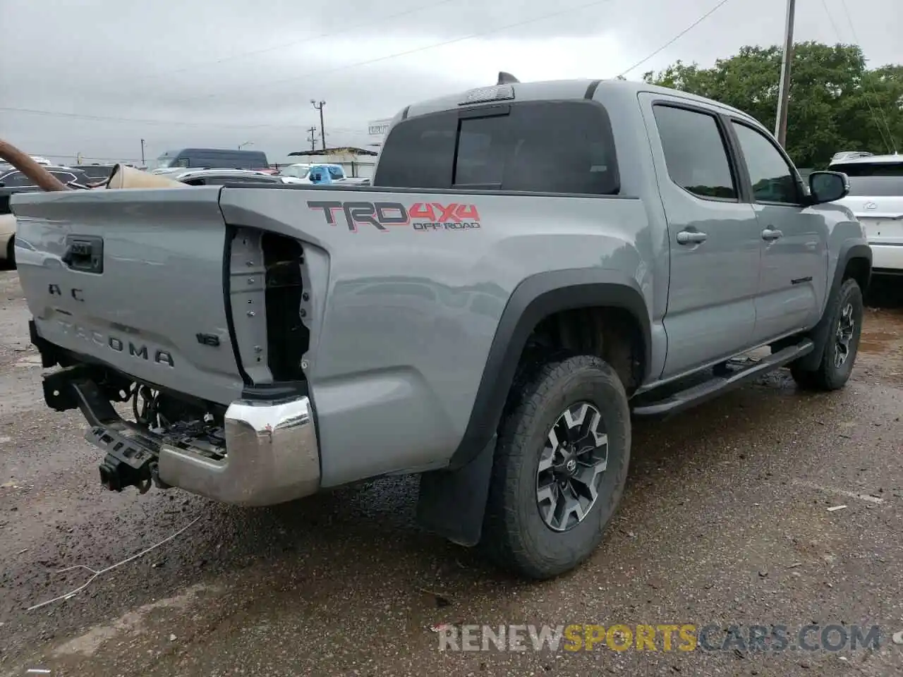 4 Photograph of a damaged car 3TMCZ5AN2LM302790 TOYOTA TACOMA 2020