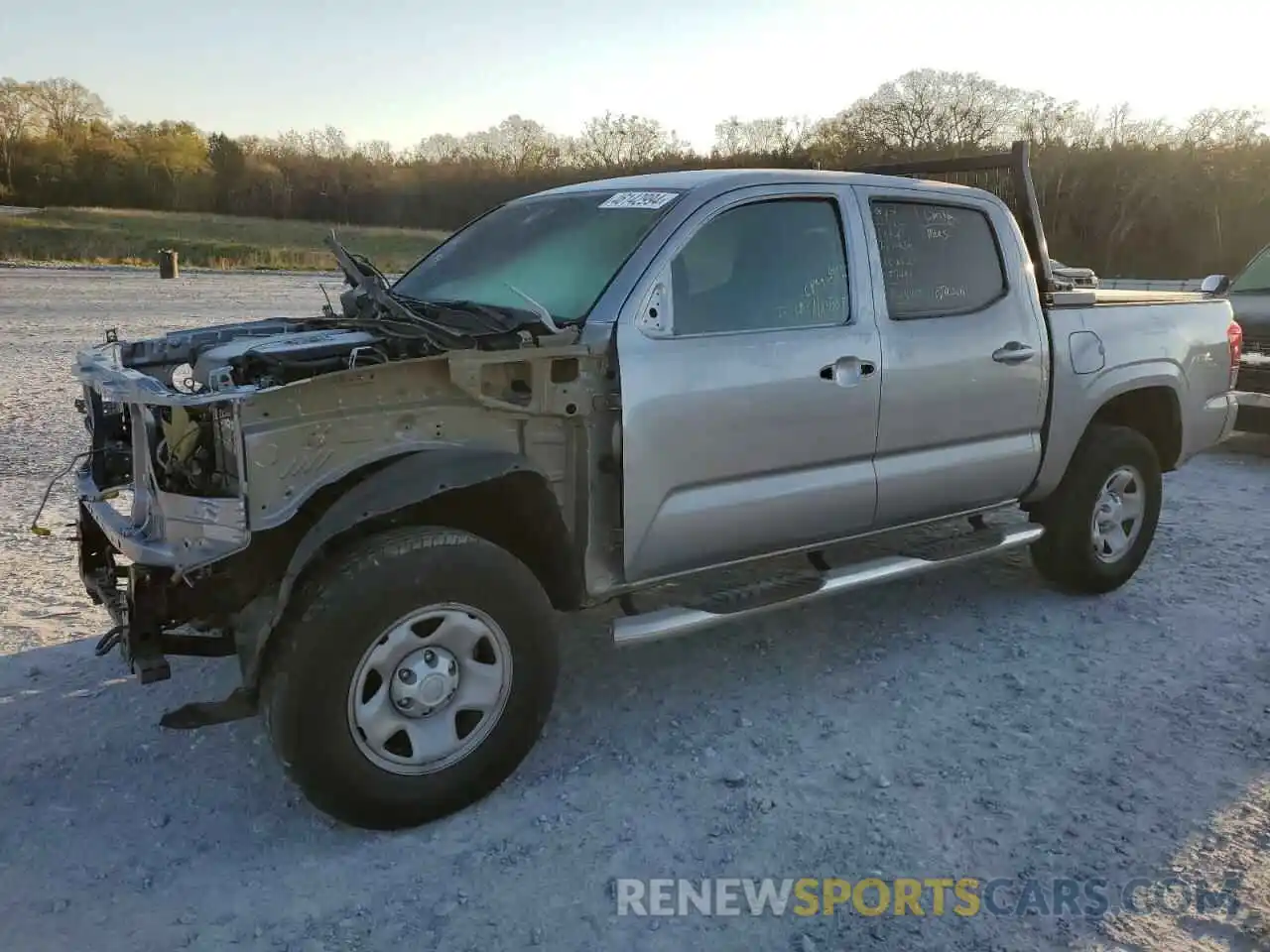 1 Photograph of a damaged car 3TMCZ5AN2LM304670 TOYOTA TACOMA 2020