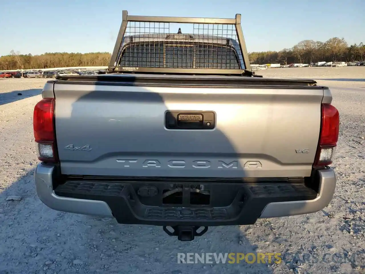 6 Photograph of a damaged car 3TMCZ5AN2LM304670 TOYOTA TACOMA 2020