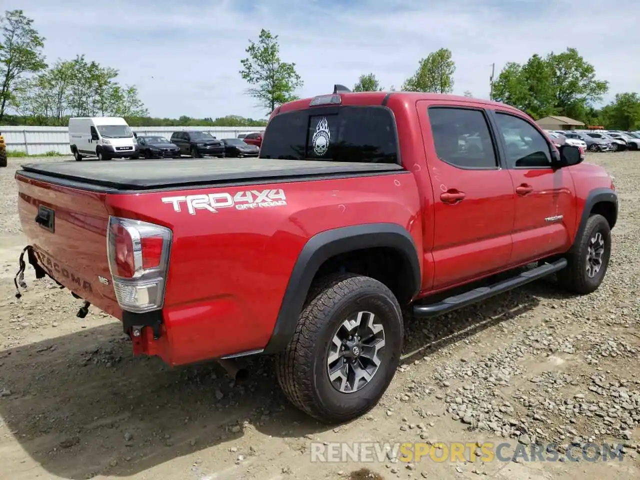 4 Photograph of a damaged car 3TMCZ5AN2LM310291 TOYOTA TACOMA 2020