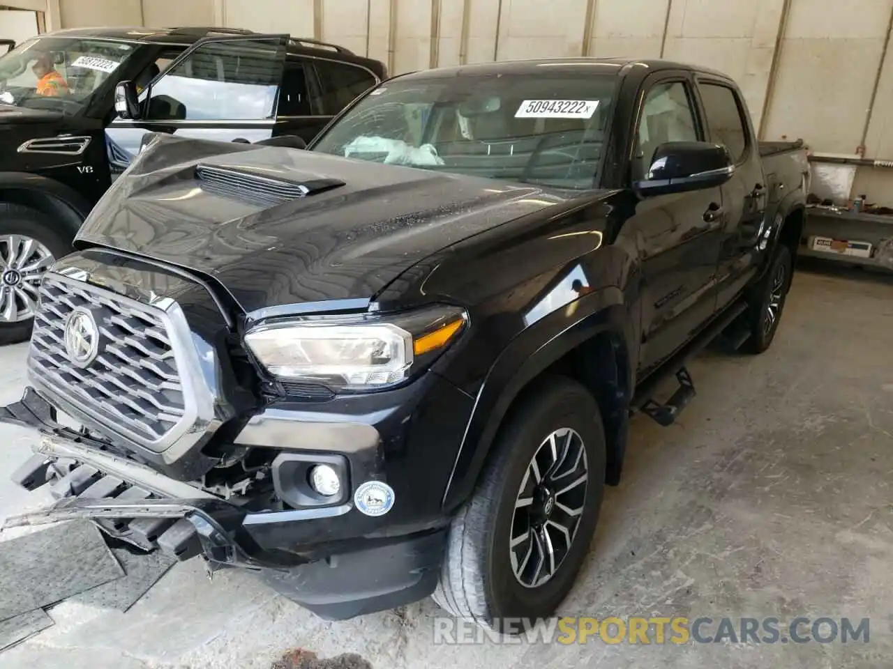 2 Photograph of a damaged car 3TMCZ5AN2LM320660 TOYOTA TACOMA 2020