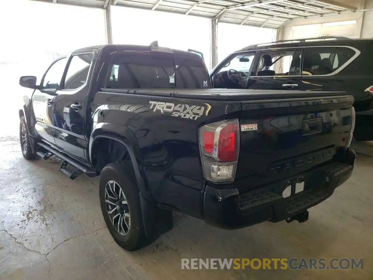 3 Photograph of a damaged car 3TMCZ5AN2LM320660 TOYOTA TACOMA 2020