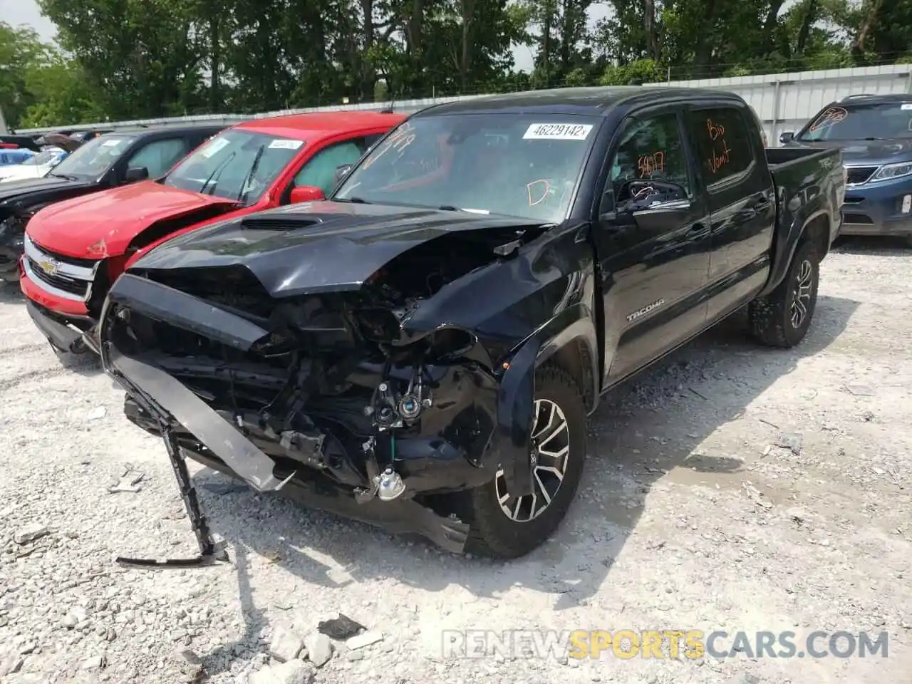 2 Photograph of a damaged car 3TMCZ5AN2LM324319 TOYOTA TACOMA 2020