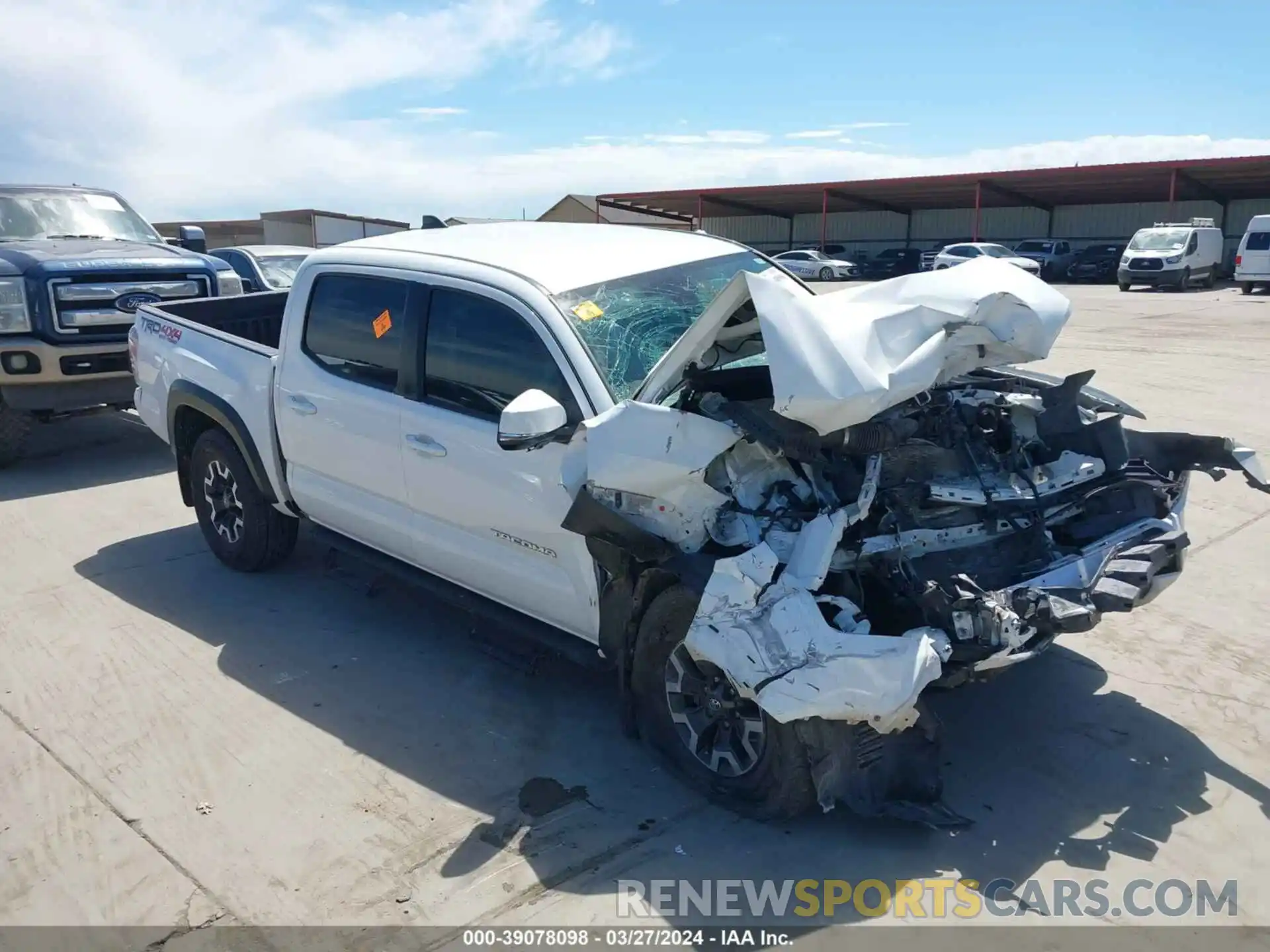 1 Photograph of a damaged car 3TMCZ5AN2LM327253 TOYOTA TACOMA 2020