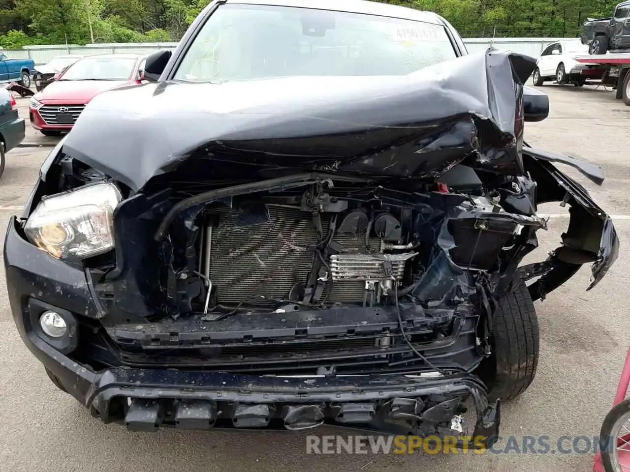 7 Photograph of a damaged car 3TMCZ5AN2LM333585 TOYOTA TACOMA 2020